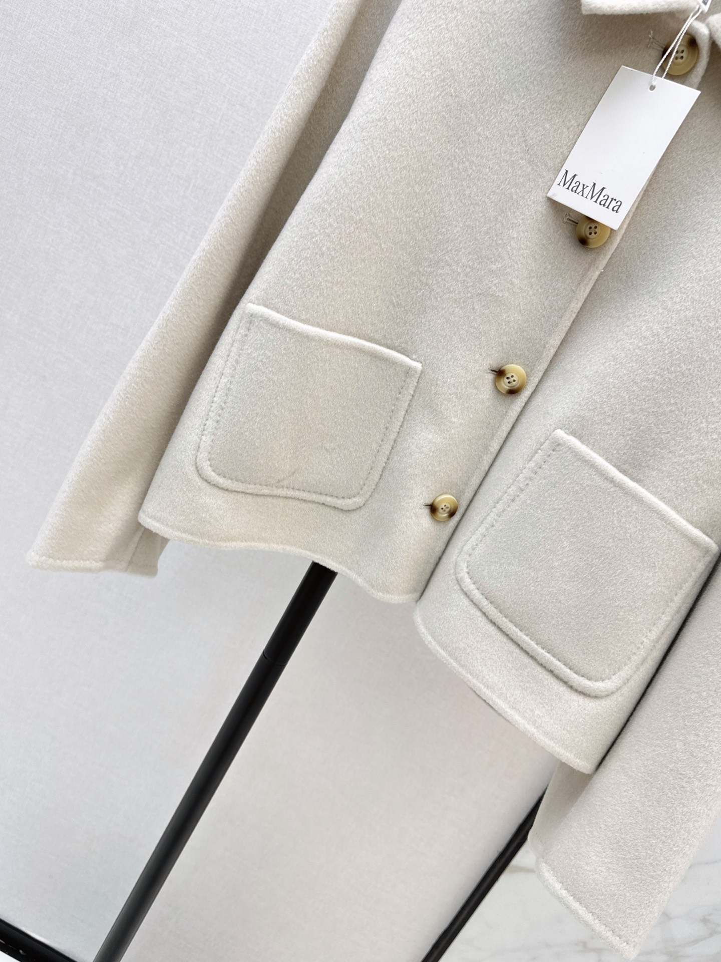 Max 26fw woolen jacket