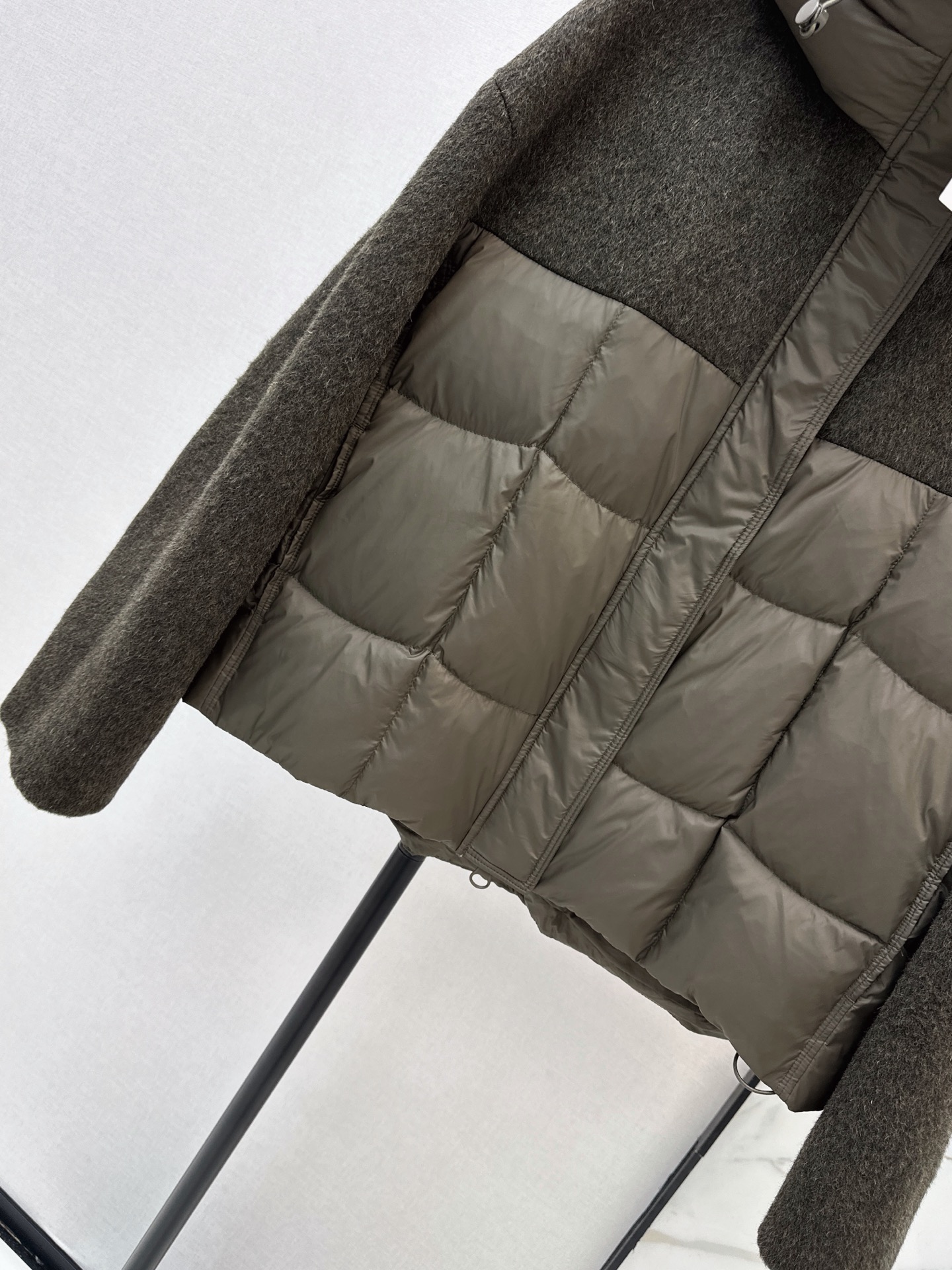 Max 26fw hooded wool contract down jacket