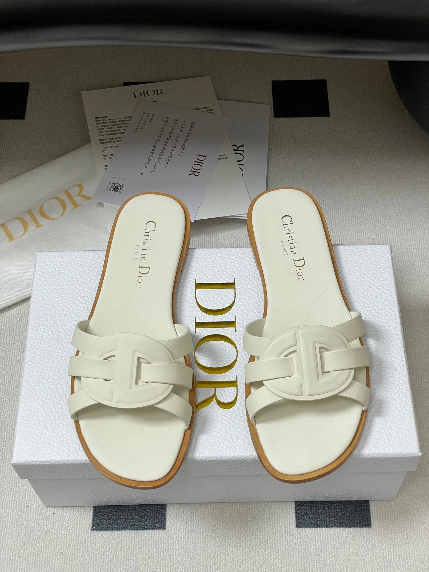 CD 25ss D-club slippers