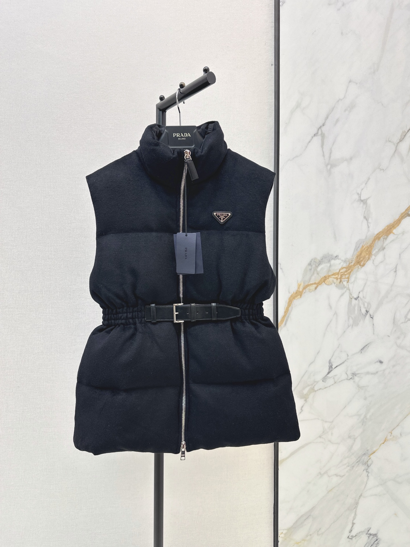 Pra 26fw woolen belted down vest