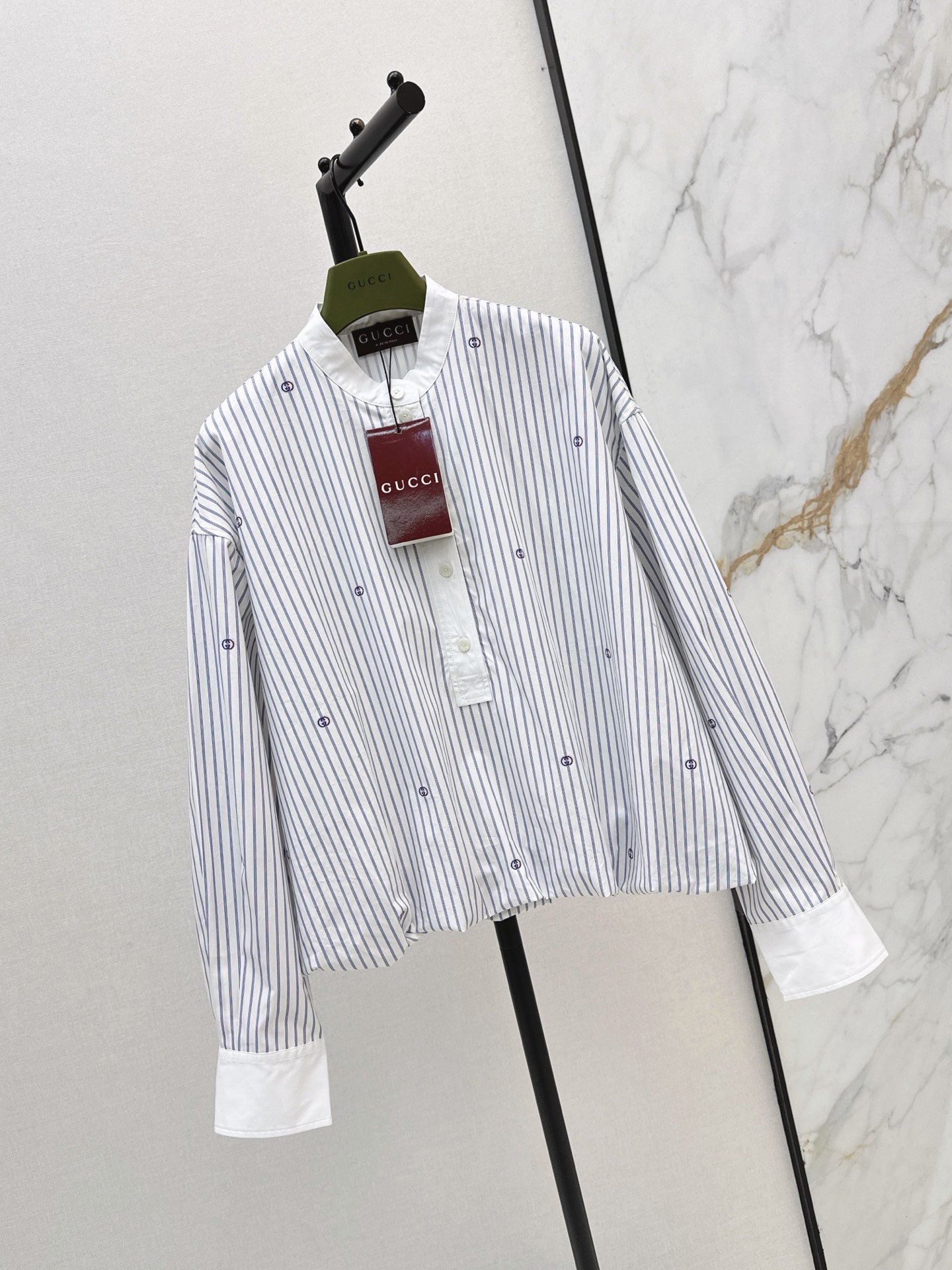 Guc 26fw stripe shirt