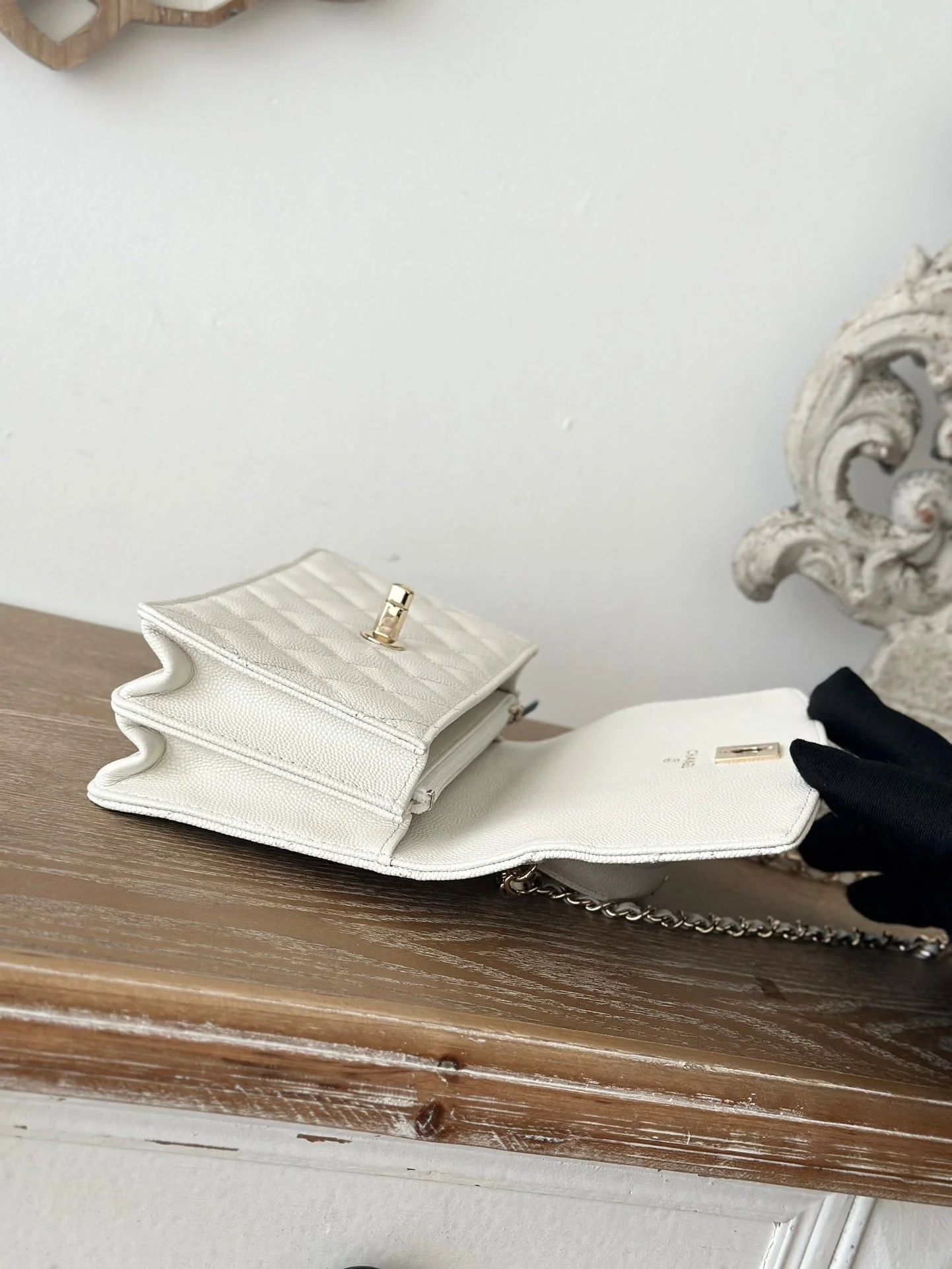 Ch woc shoulder bag