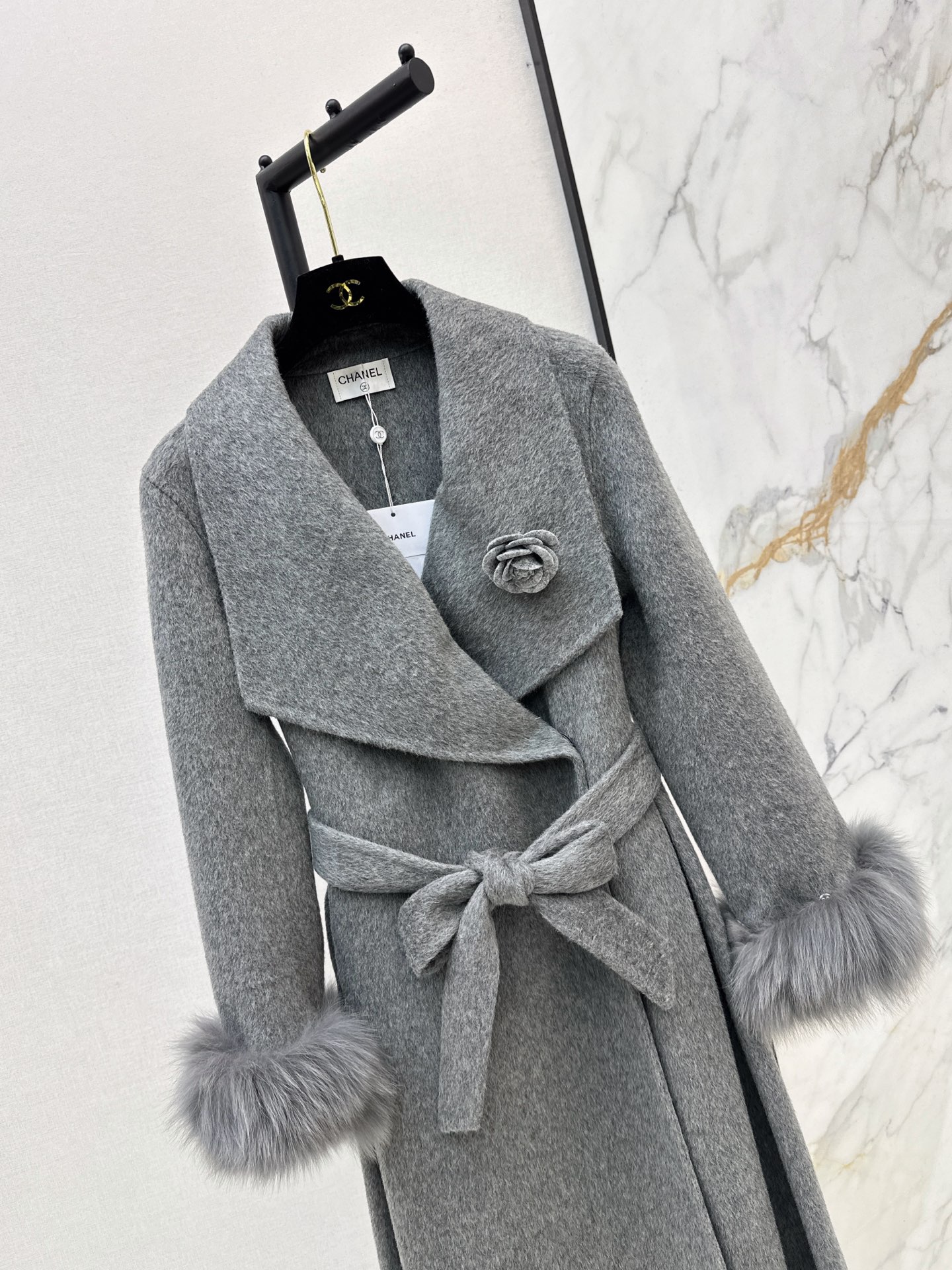 Chan 26fw belted long coat with fur-effect cuffs