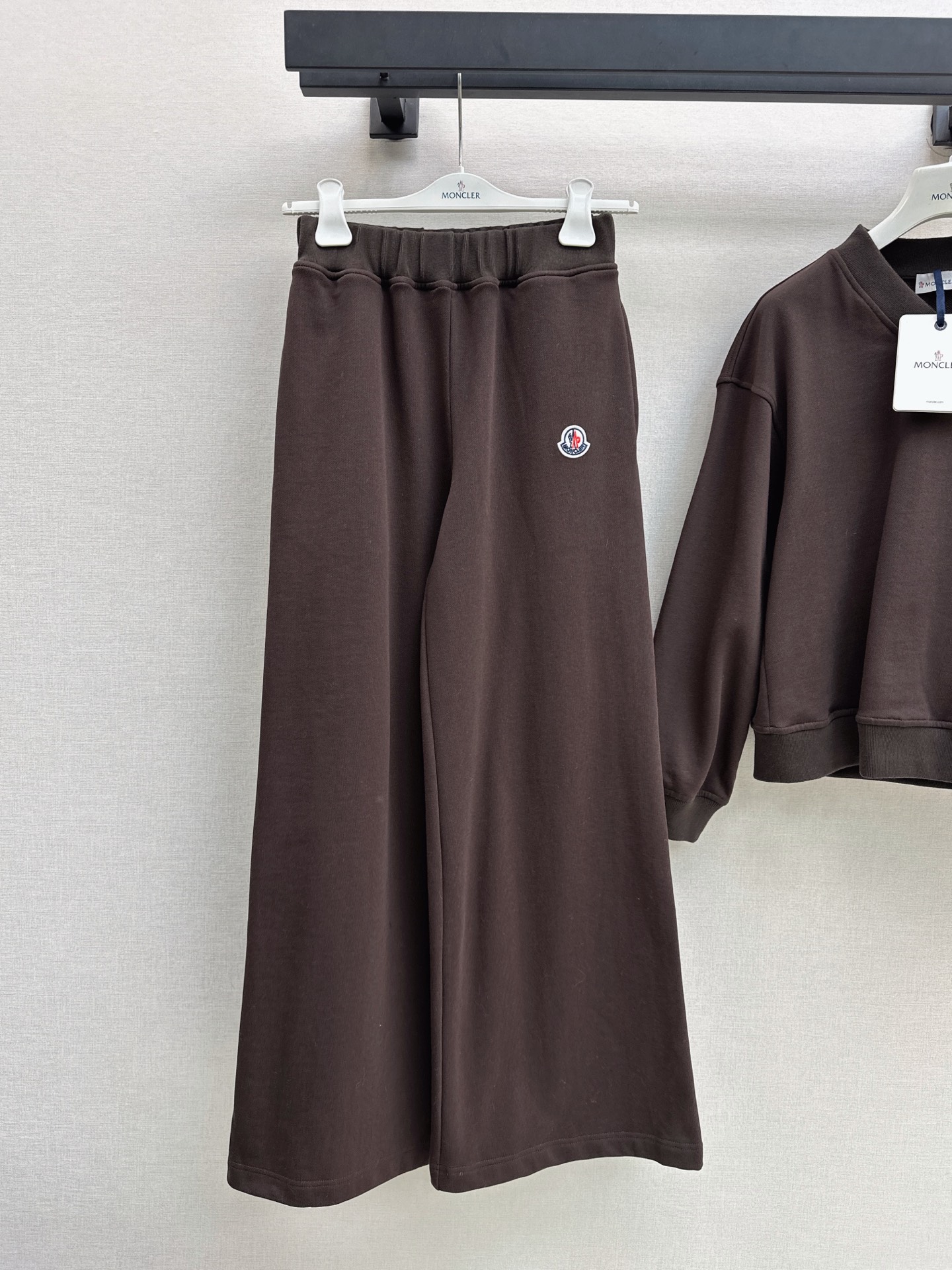 Monc 26fw casual sweatshirt pants sets