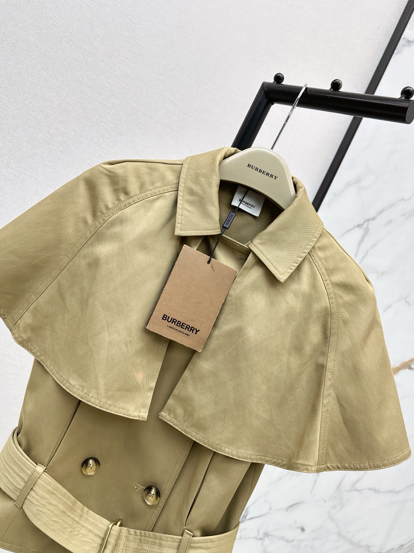 Burb 26ss cropped cape trench coats