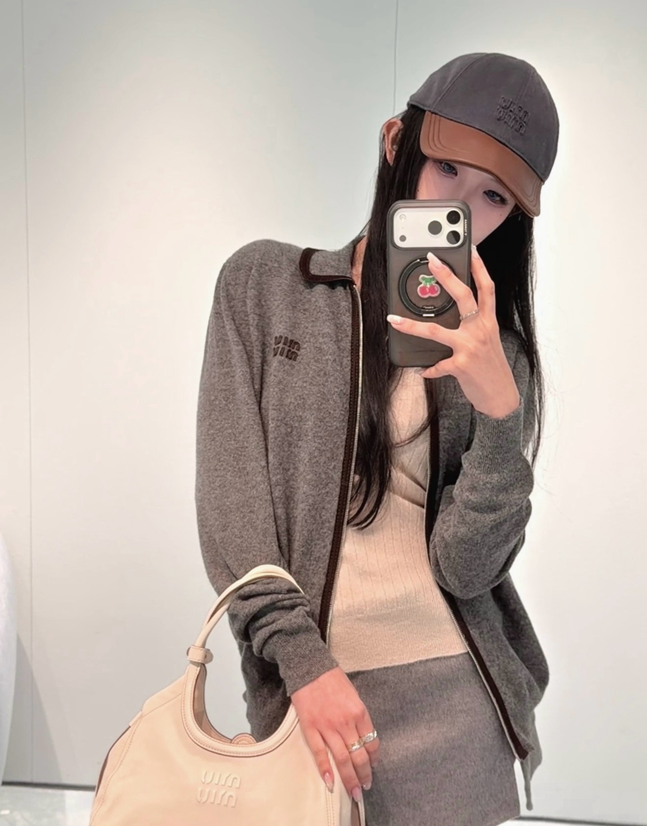 Miu 26fw zipper cardigan