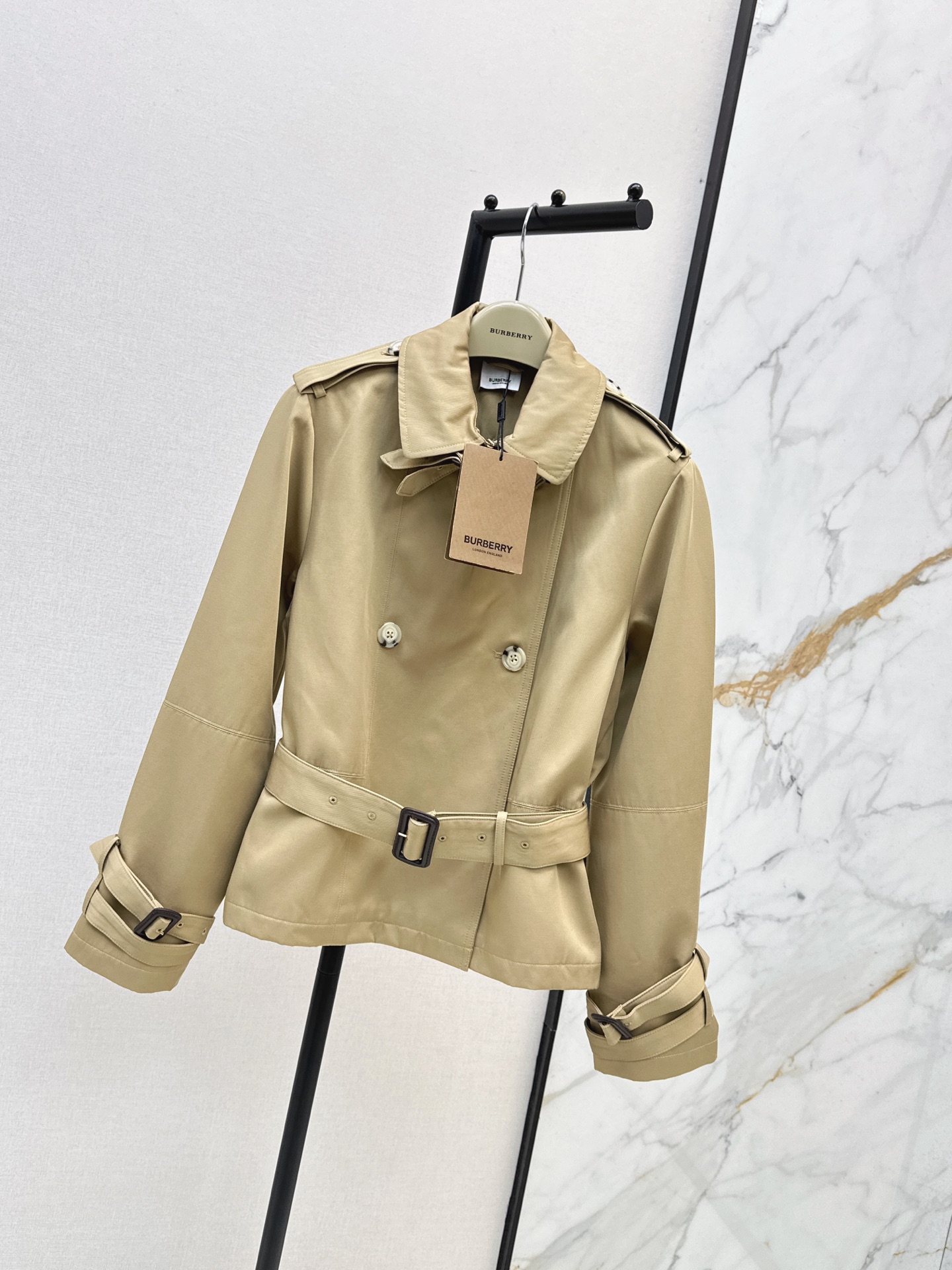 Bur 26fw cropped trench coats