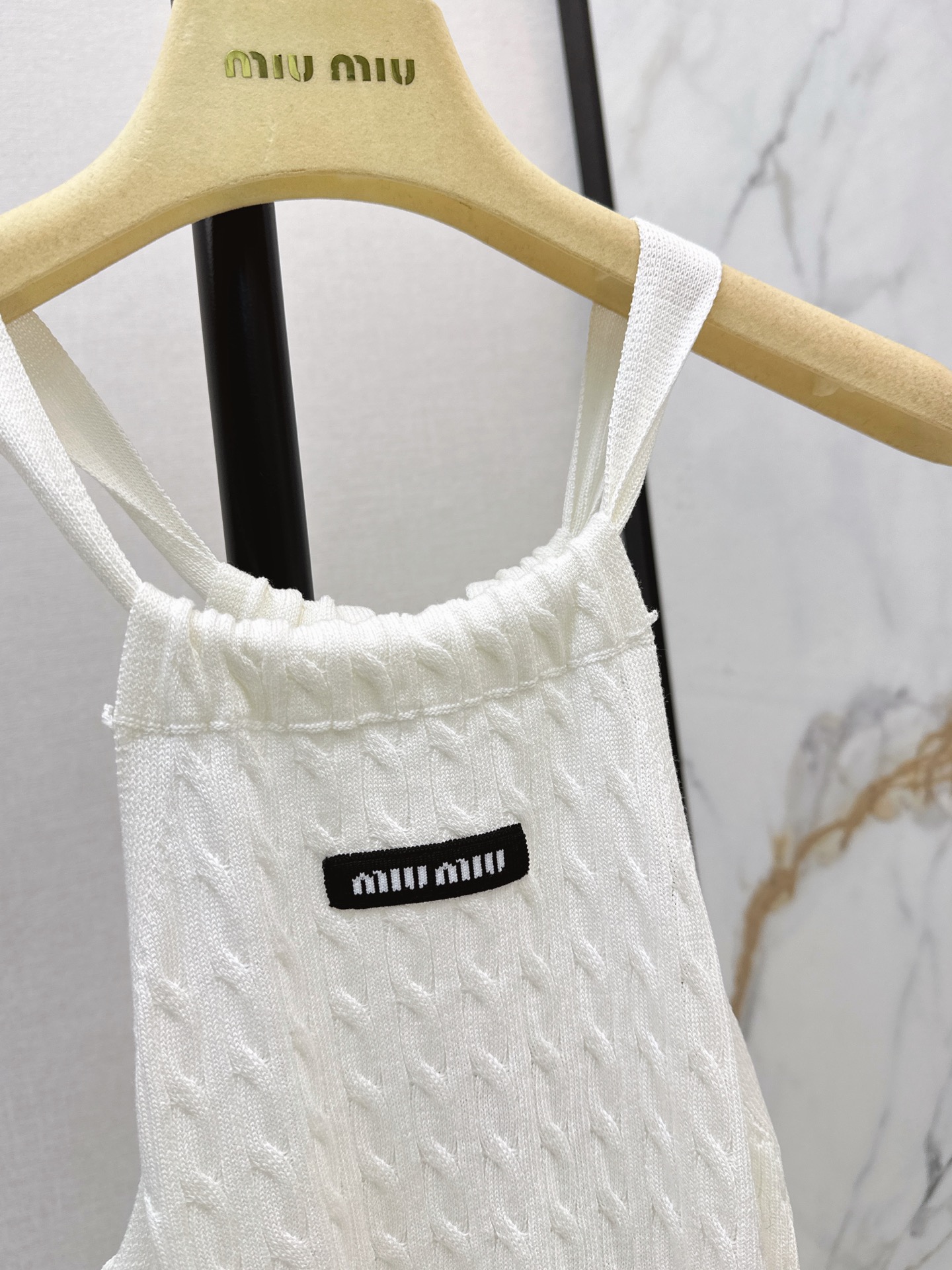 Miu 26fw slim-fit knit slip dress