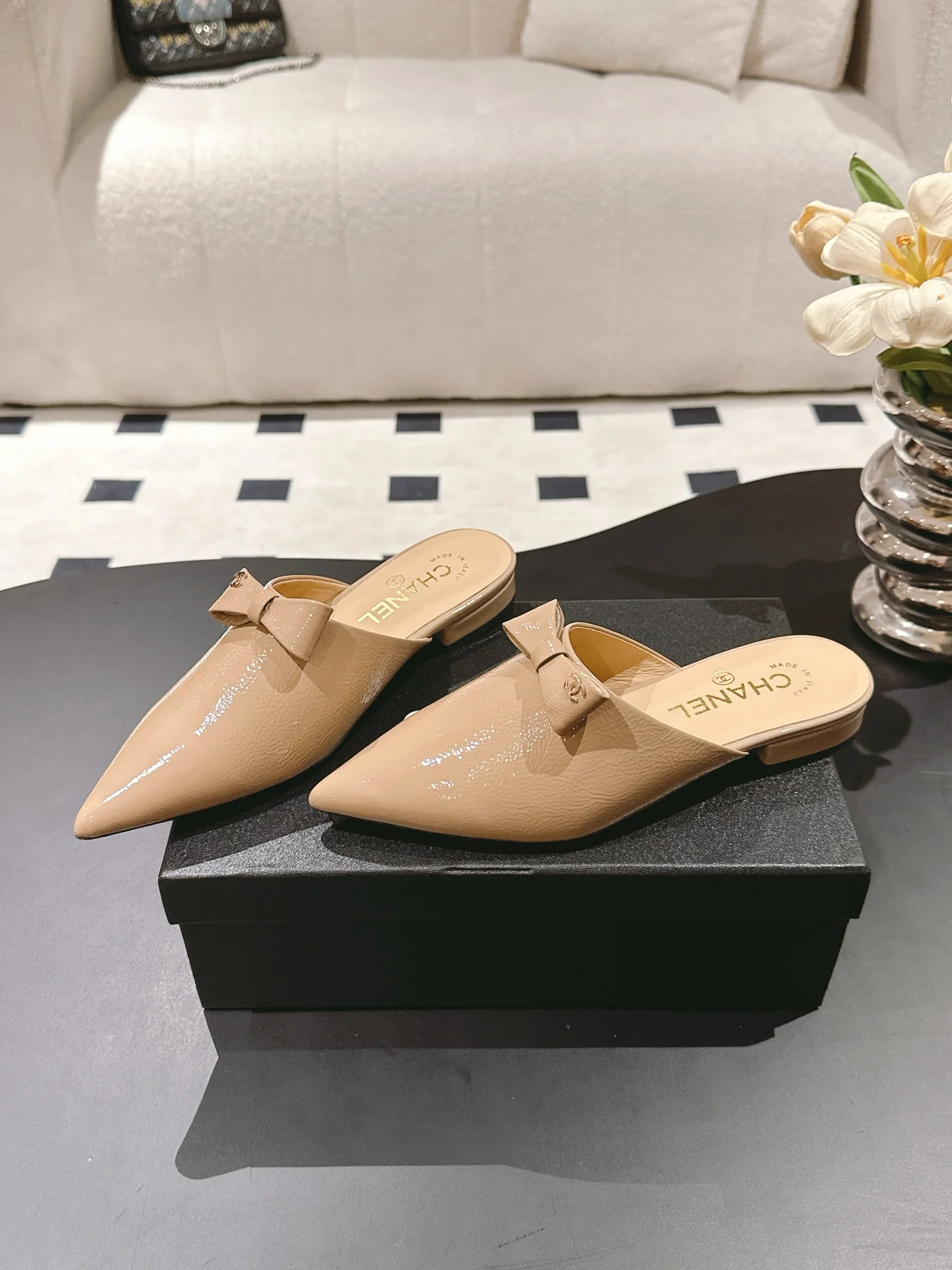 Chan 25fw mules