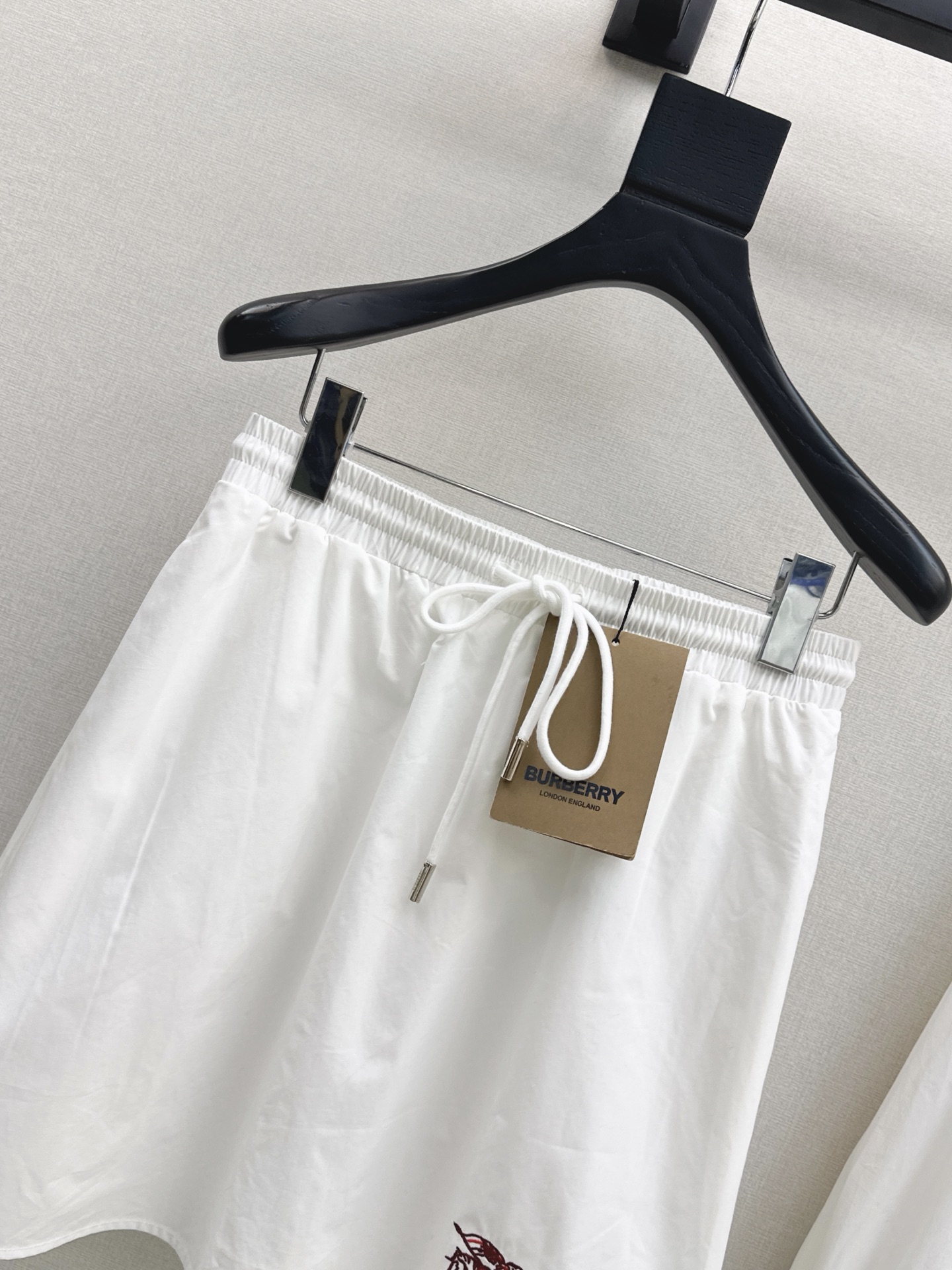 Burb 26fw drawstring skirt