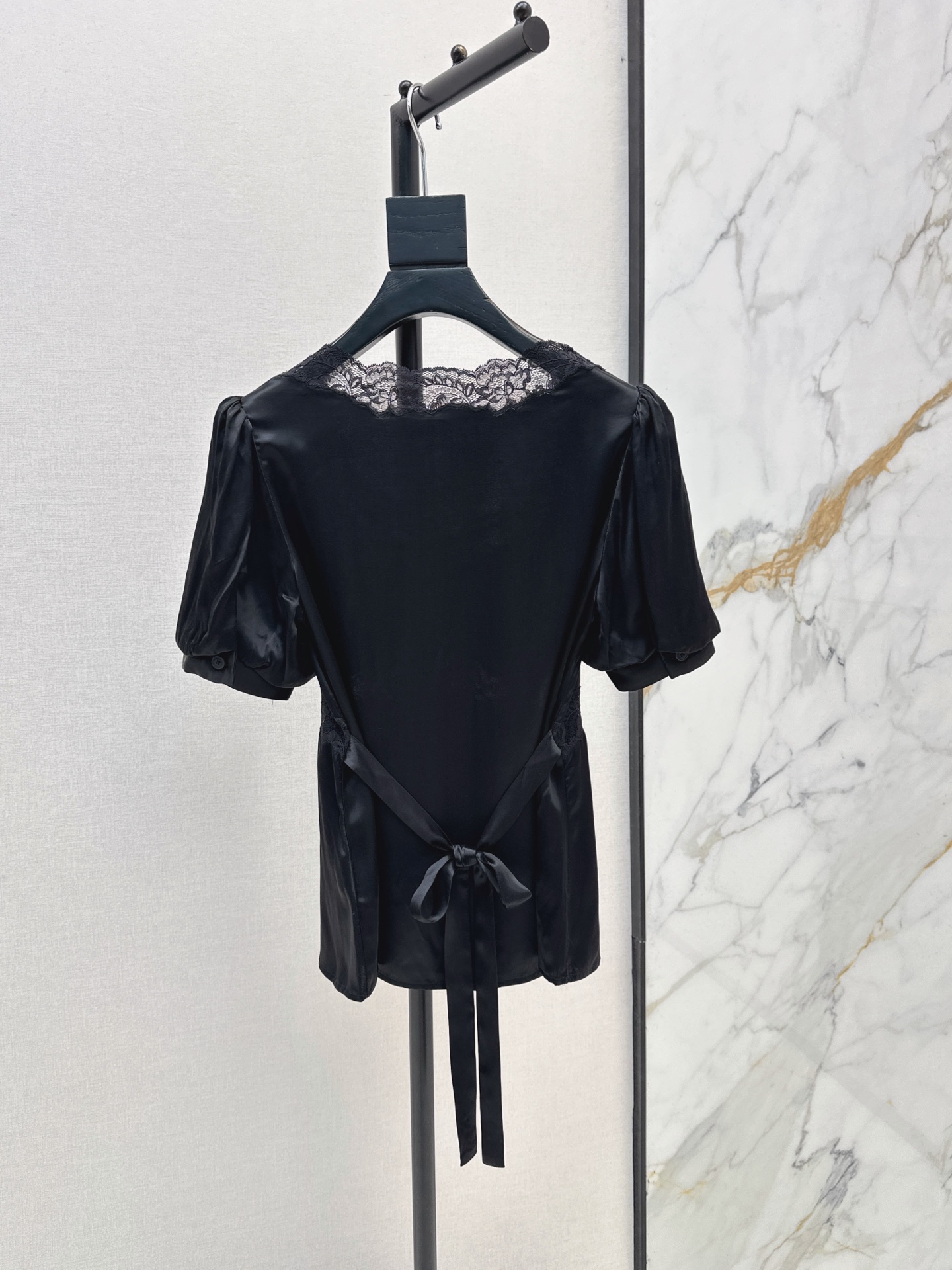 ES 26ss lace contract saint top