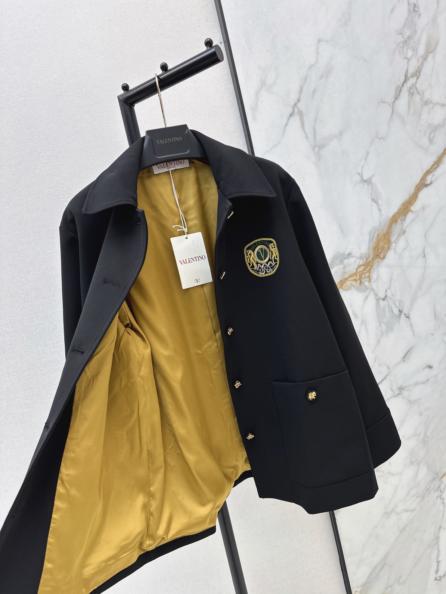 Valen 26fw embroidery blazer