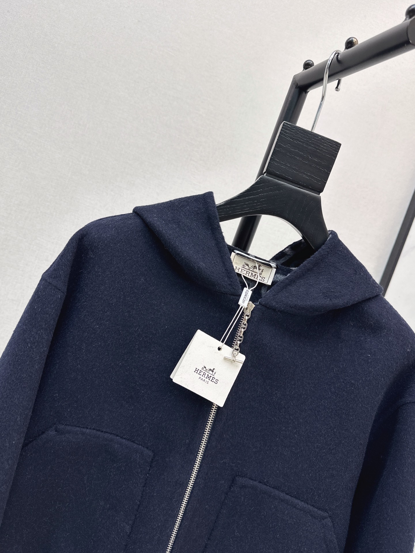 Her 26fw cashmere jacket