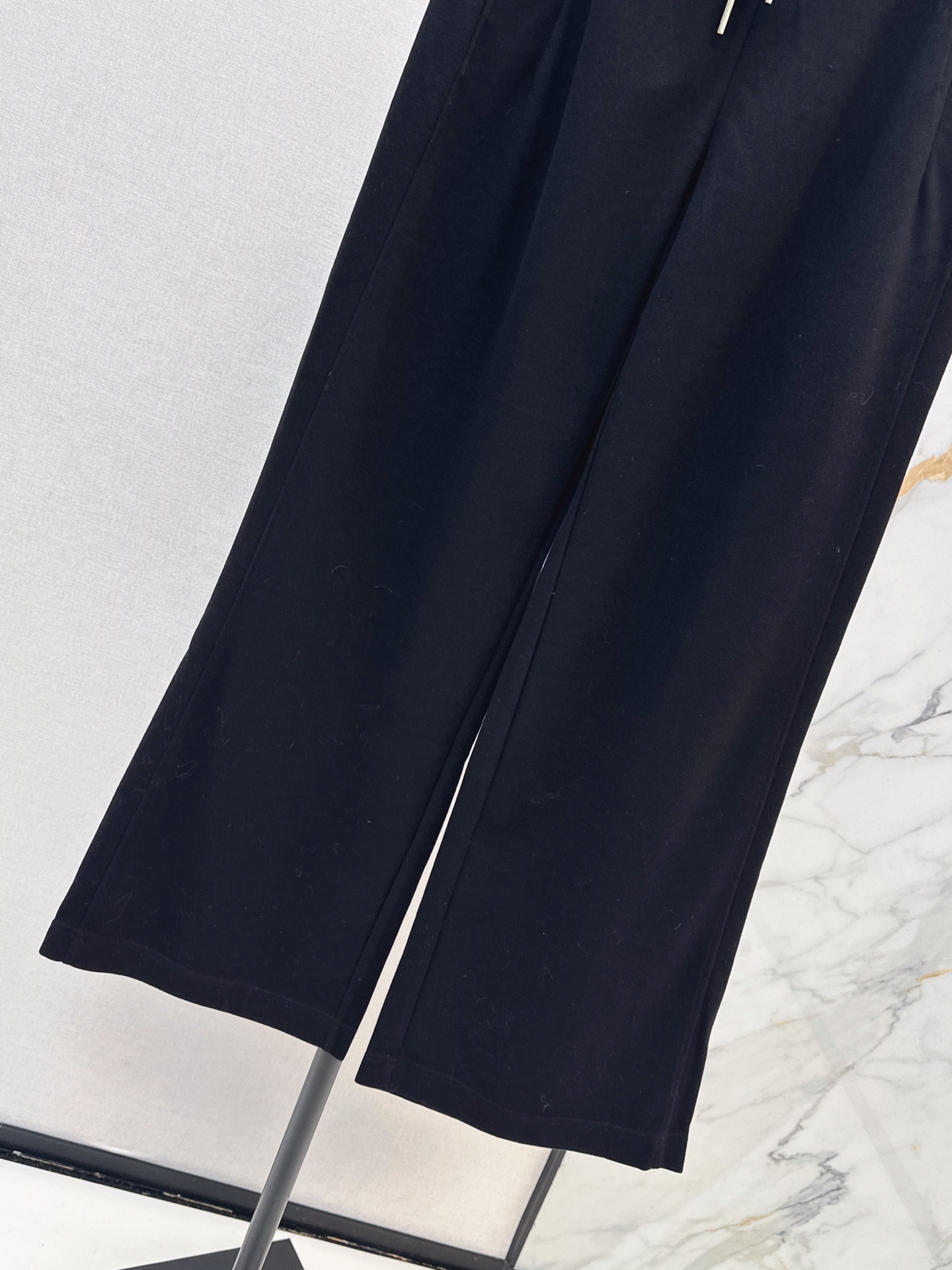 Miu 26fw darwstring pants sets