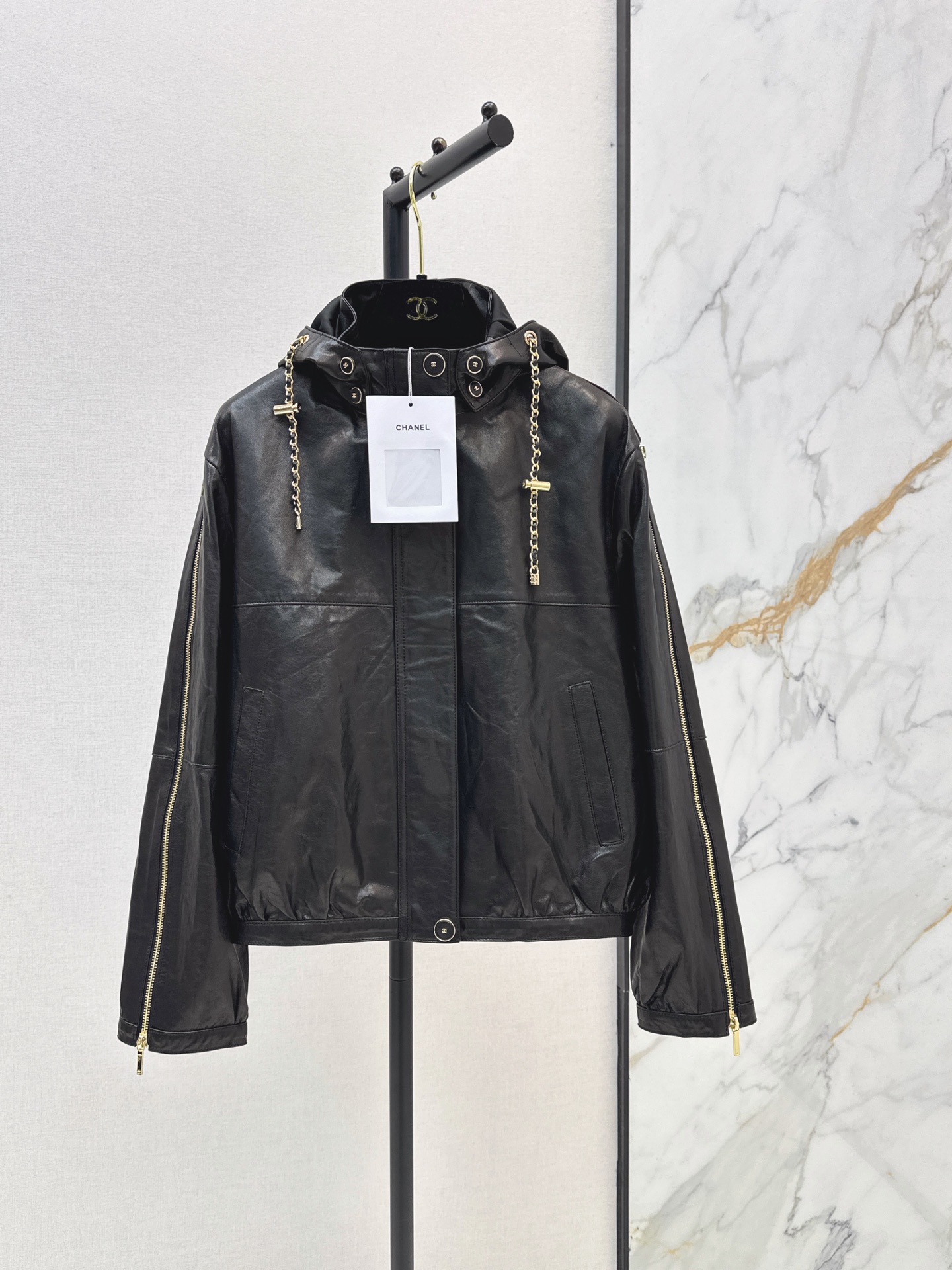Chan 26ss leather hooded jacket