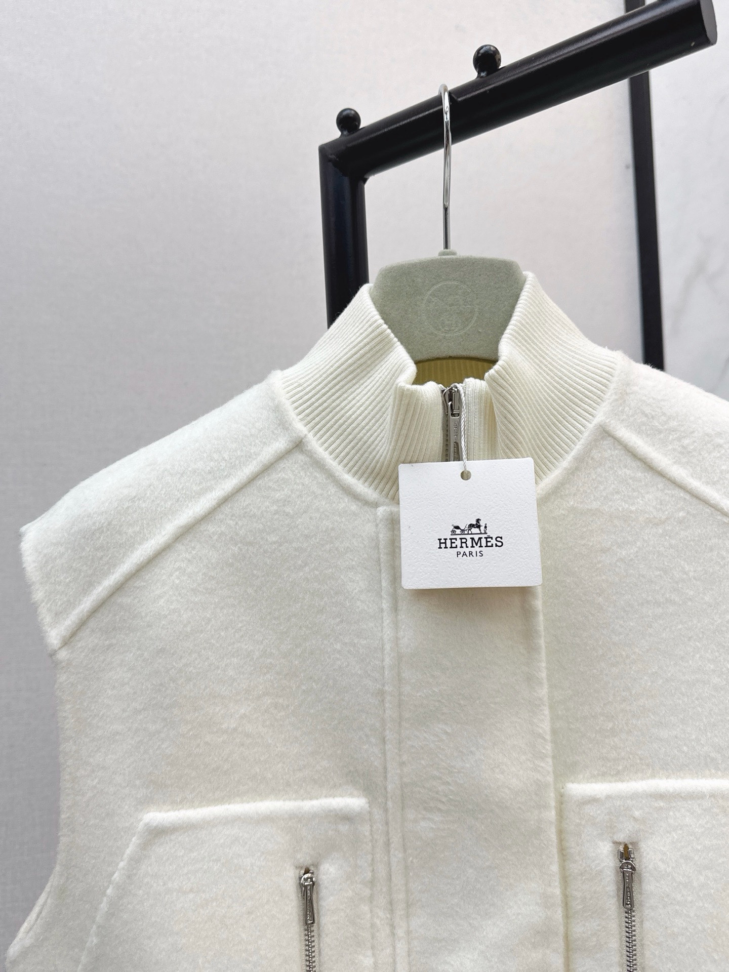 Her 26fw woolen vest jacket