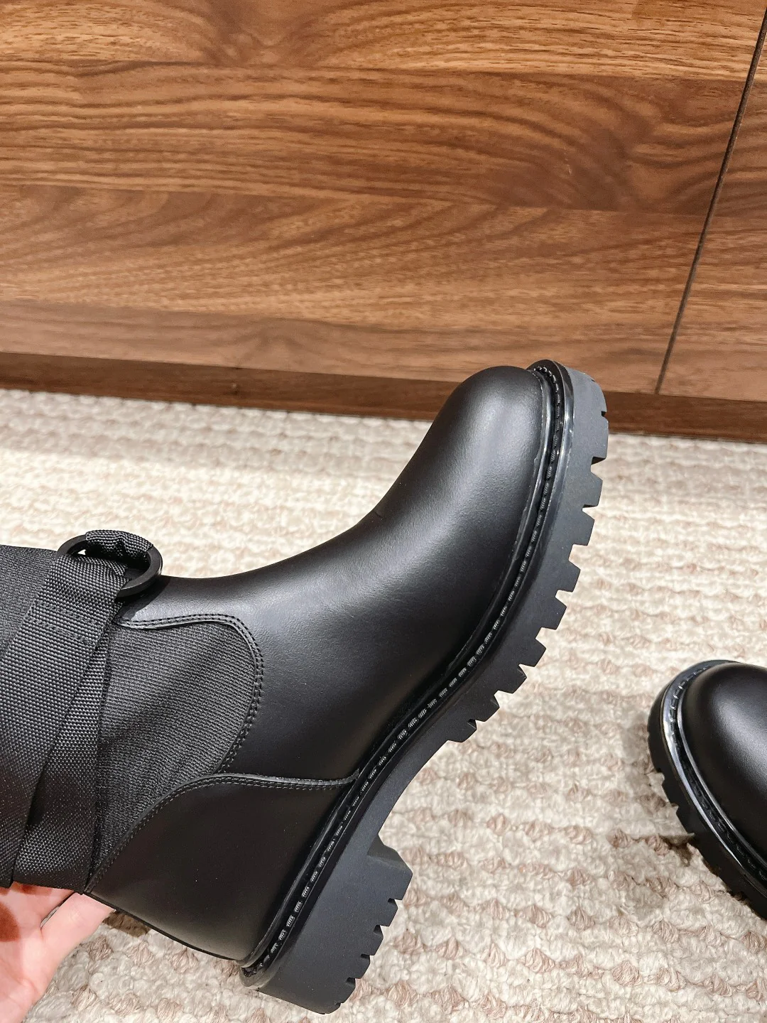 CD 25fw half boots
