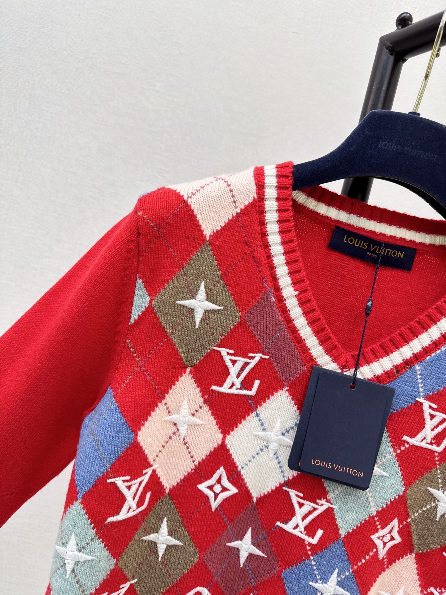 Loui 26fw jacquard knit sweater