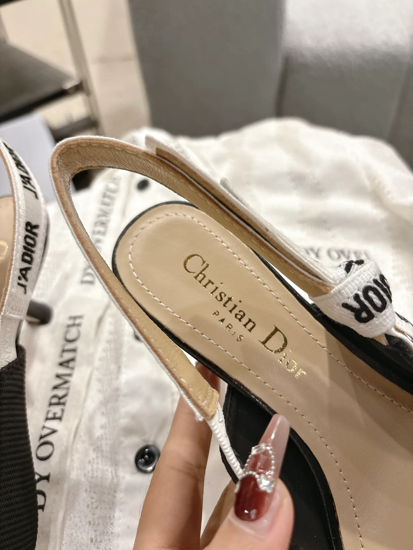 CD 25fw kitten slingback heels