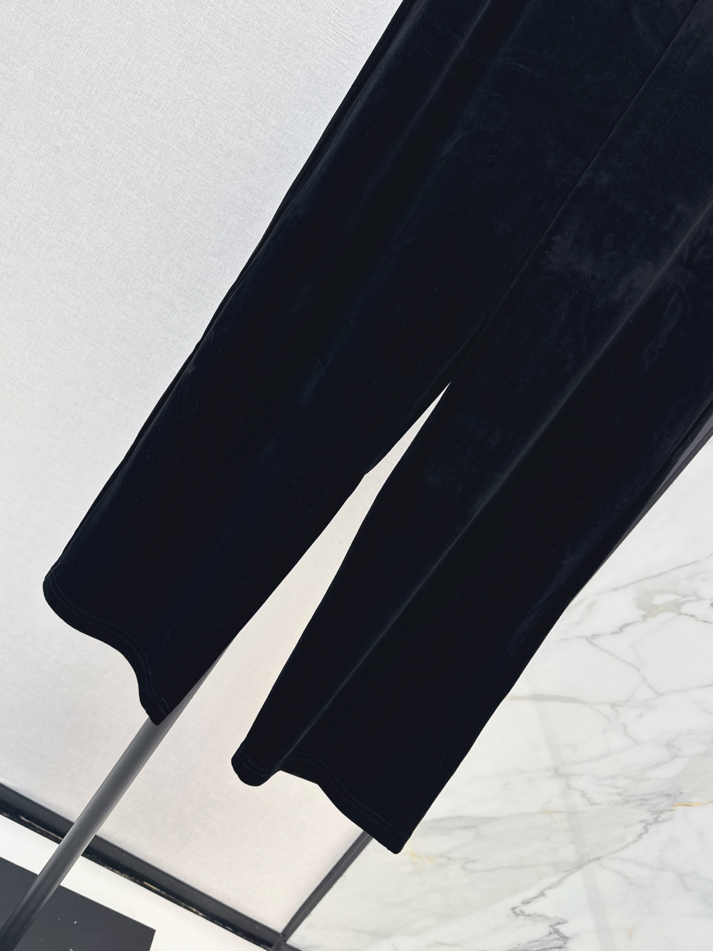Chan 26fw velvet straight-leg pants