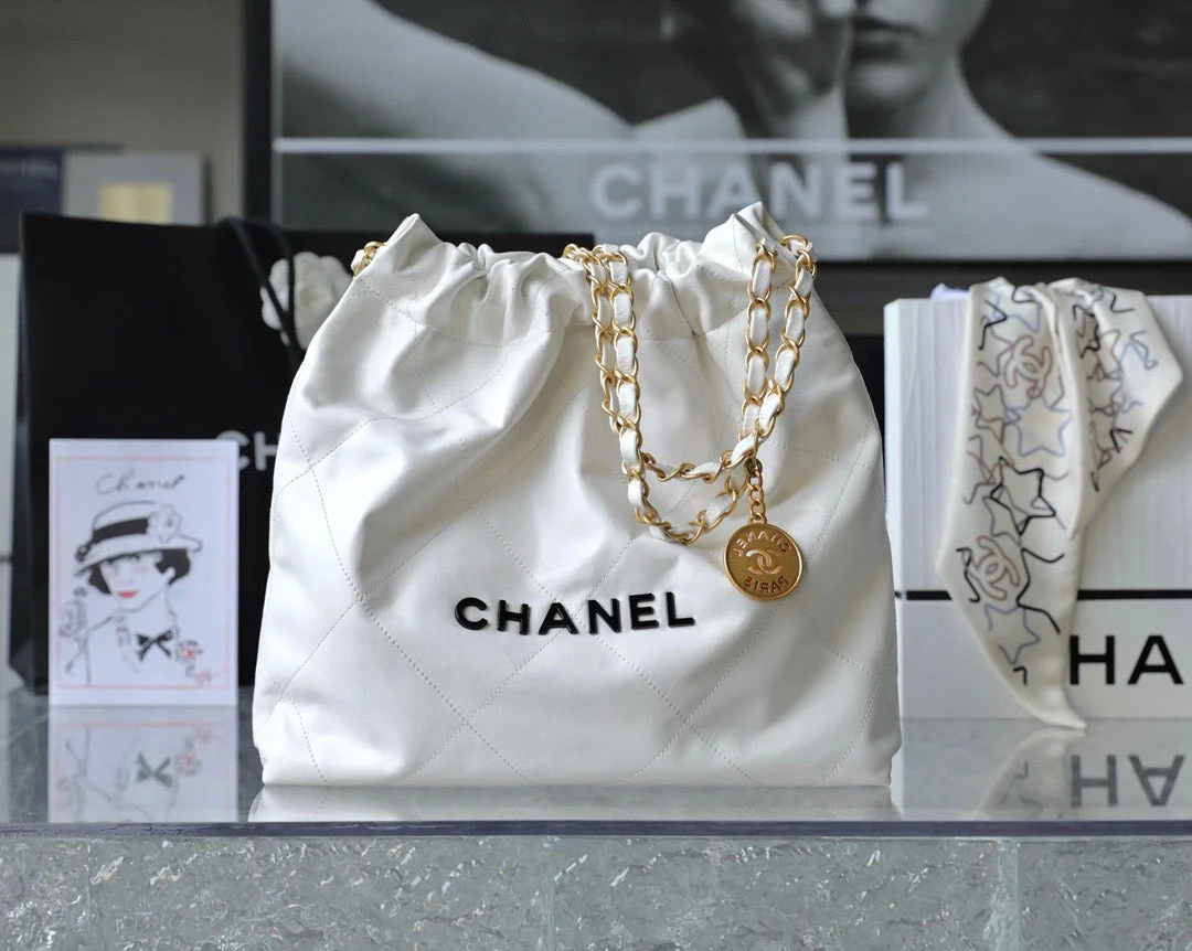 chan 22bag white