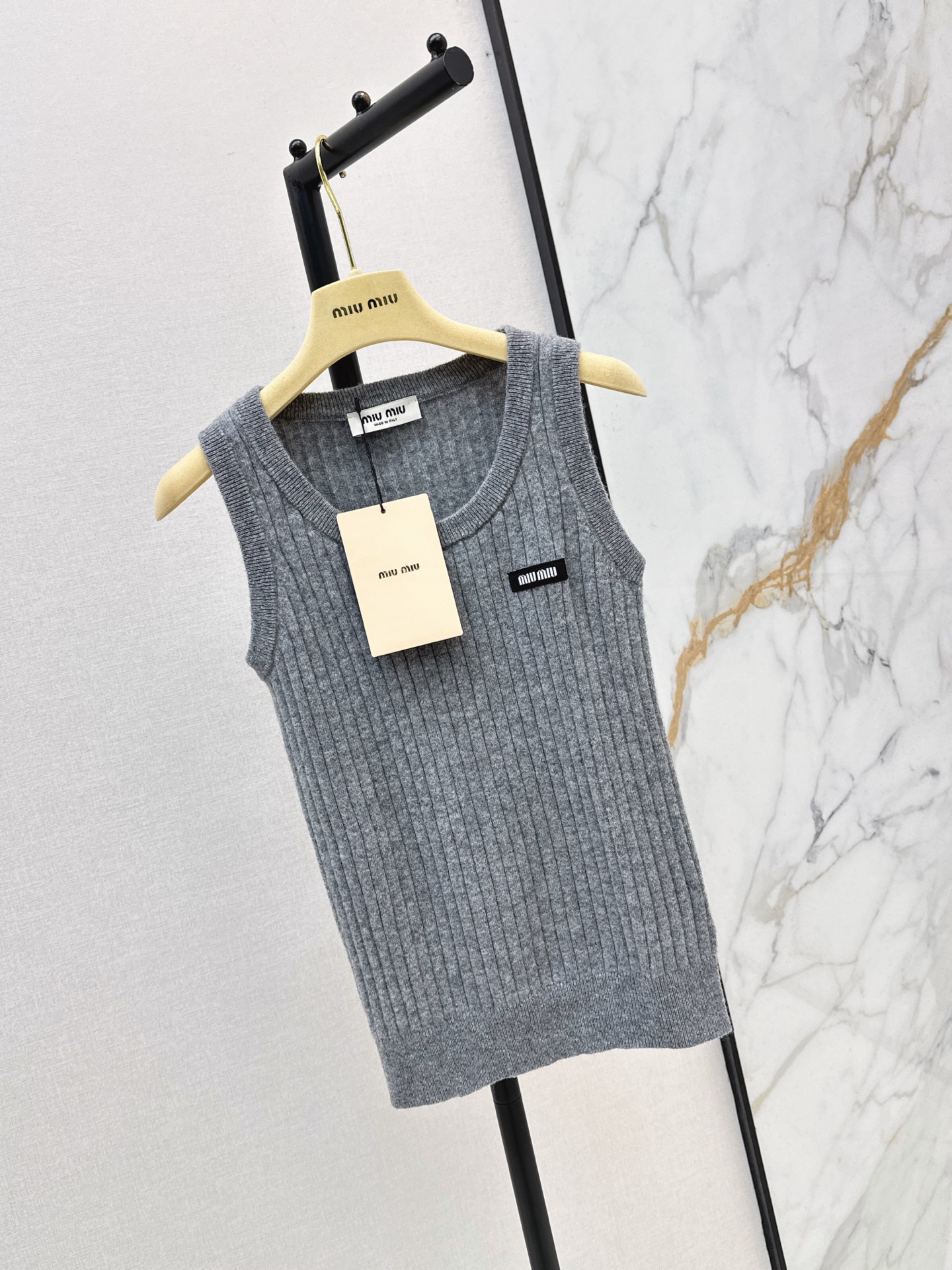 Miu 26fw wool knit vest