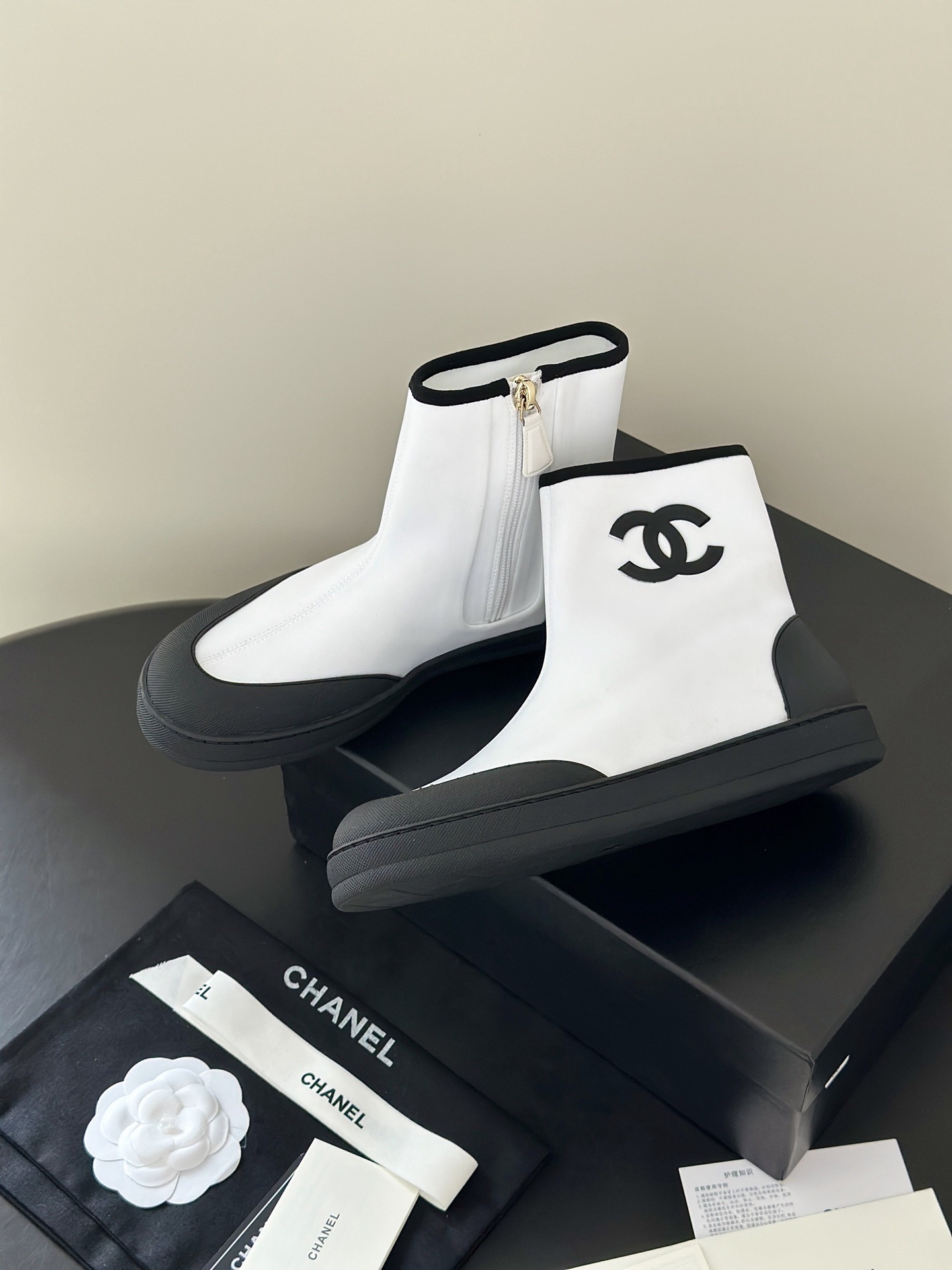 Chan 26fw boots