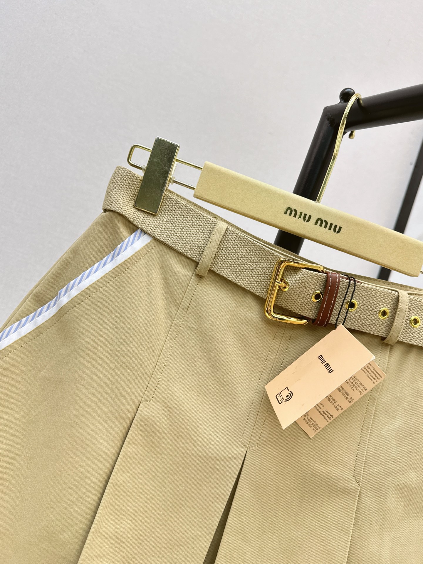 Miu 26fw A-line pleated skirt