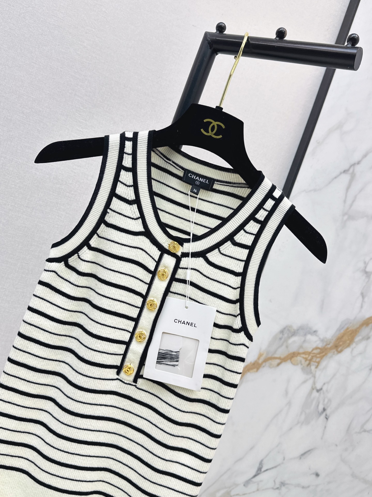 Chan 26fwstripe knit vest