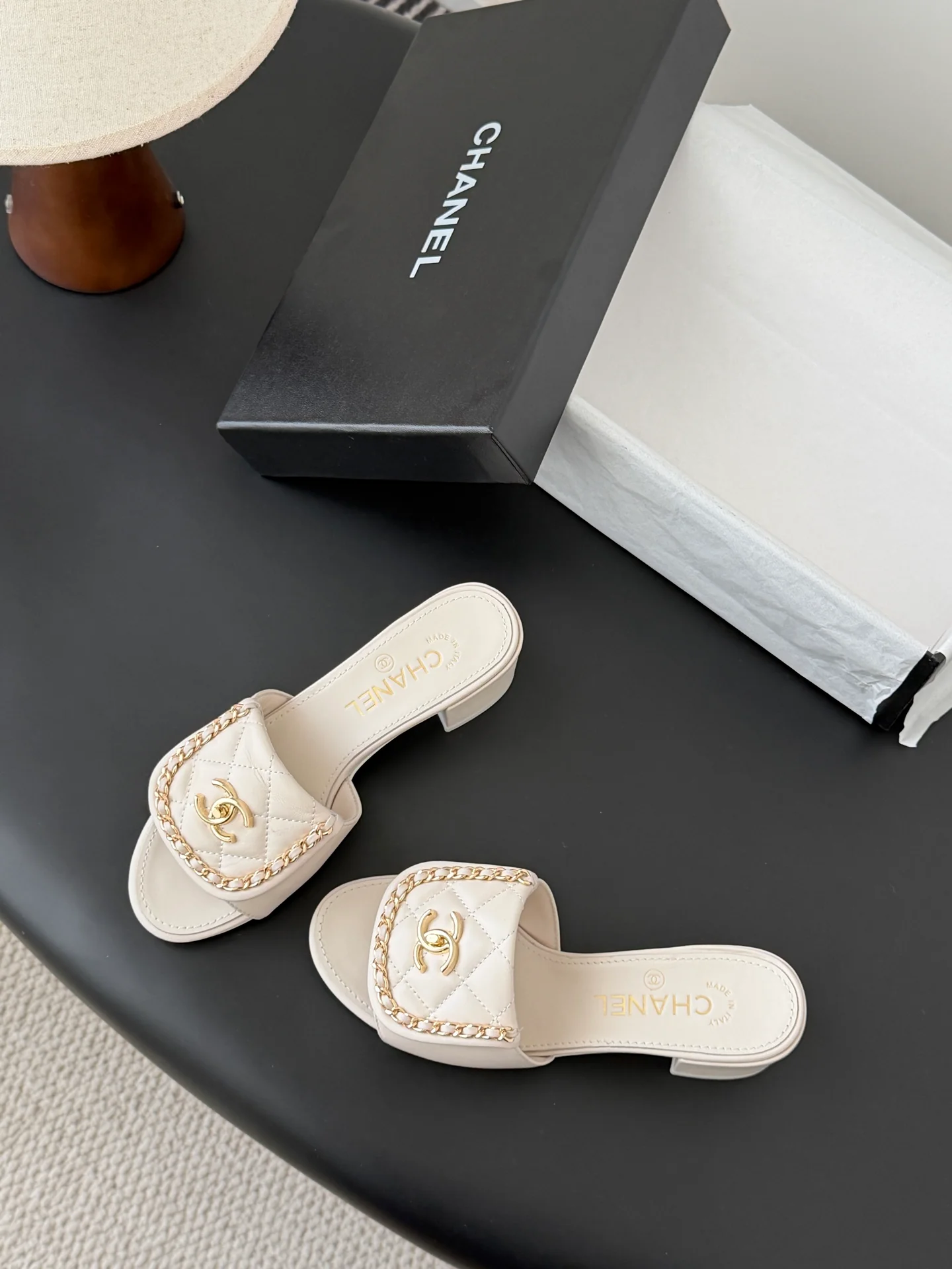 Chan 26ss chunky sandals
