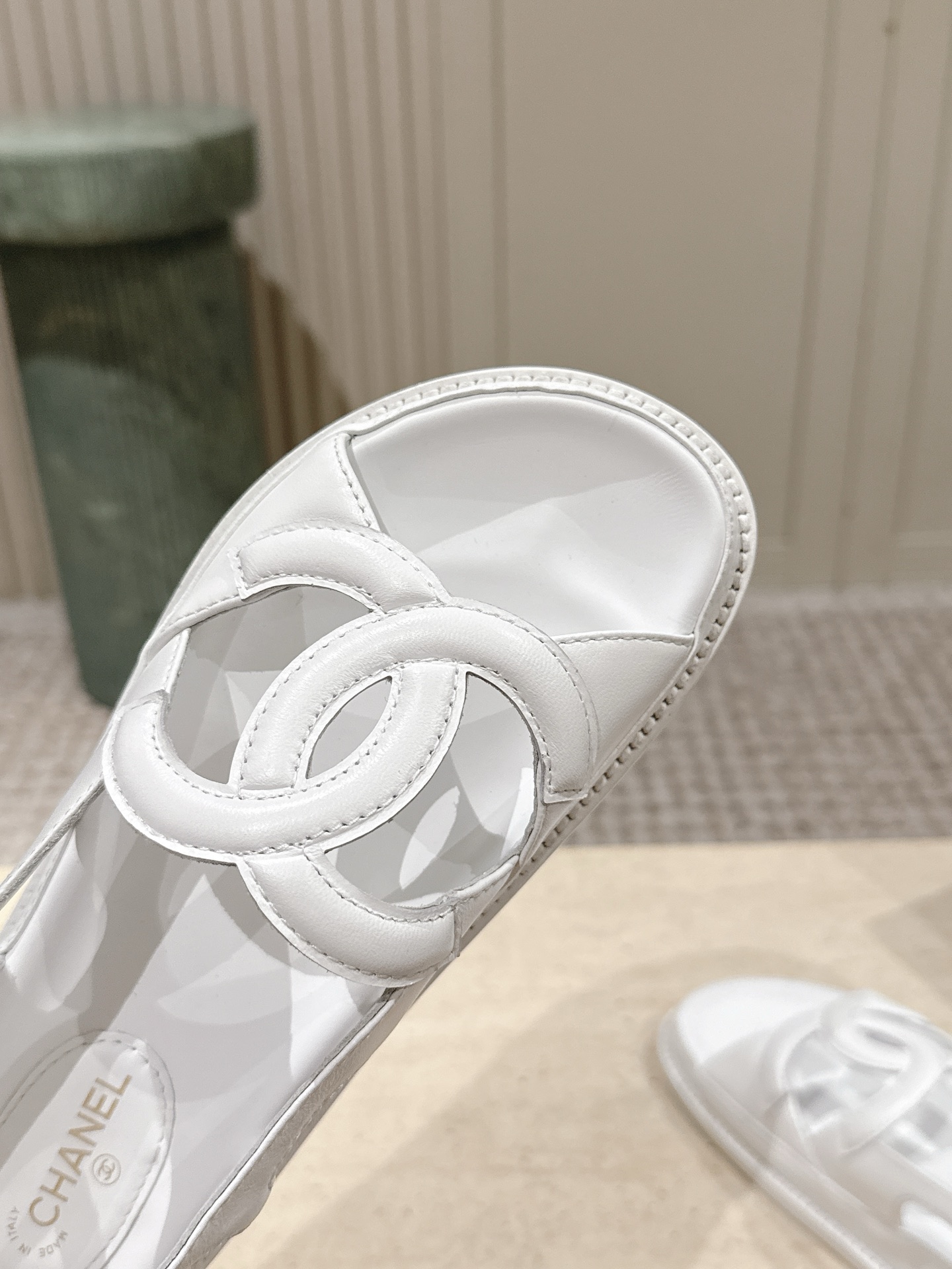 Chan 26fw sandals
