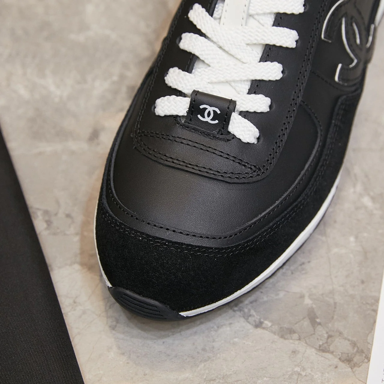 Ch sneakers