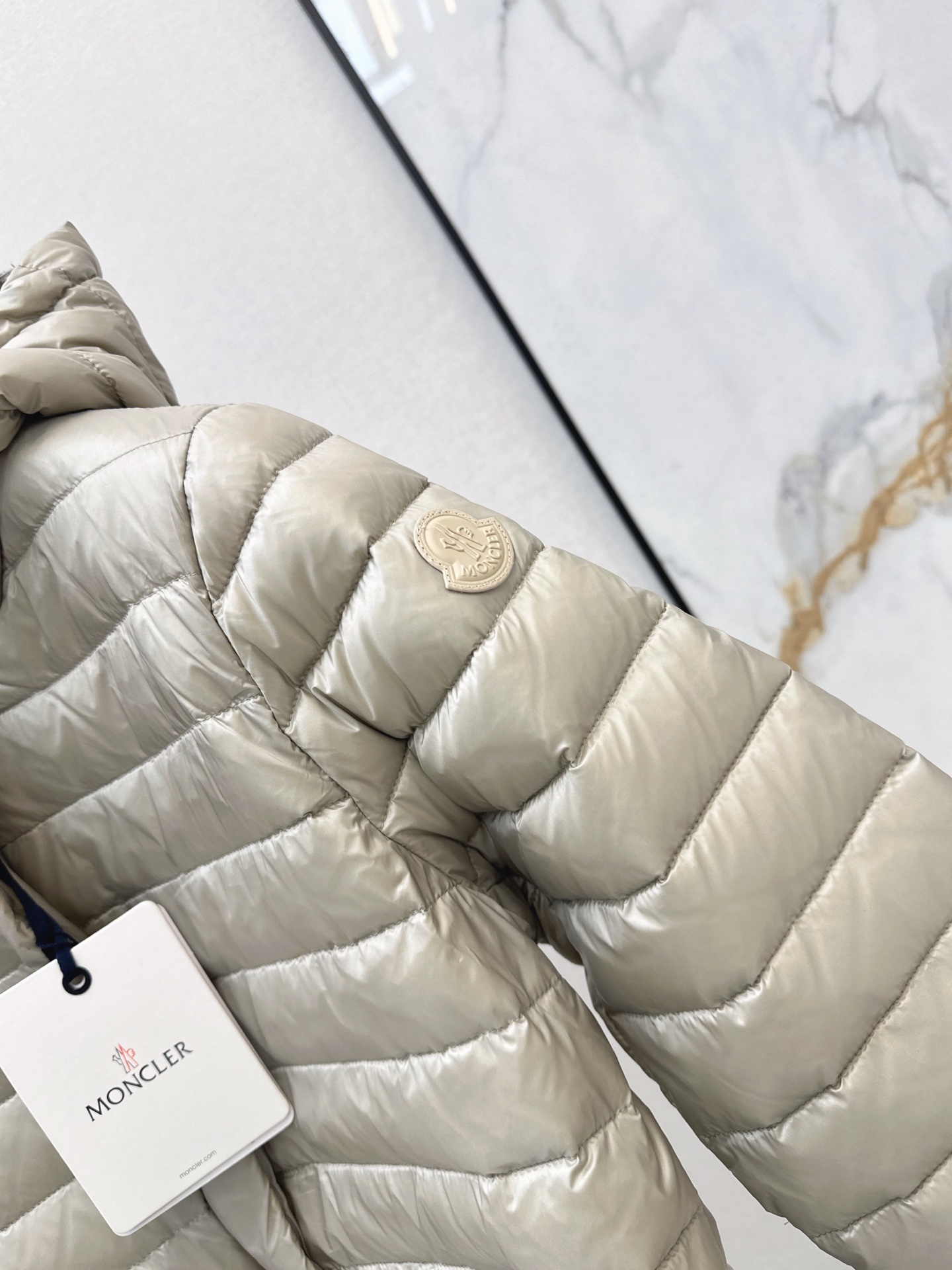 Monc 26fw Drawstring-Waist Puffer Jacket