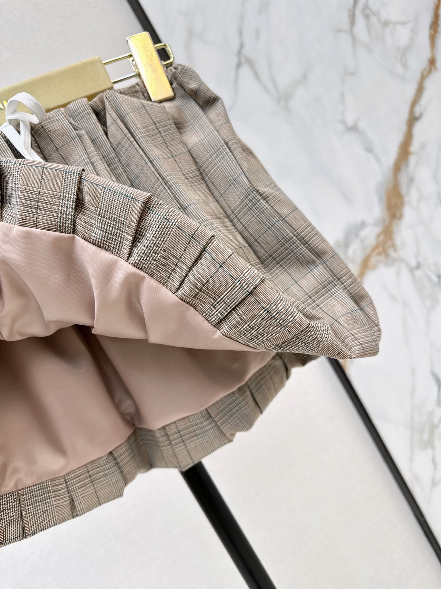 Miu 26fw check mini skirt