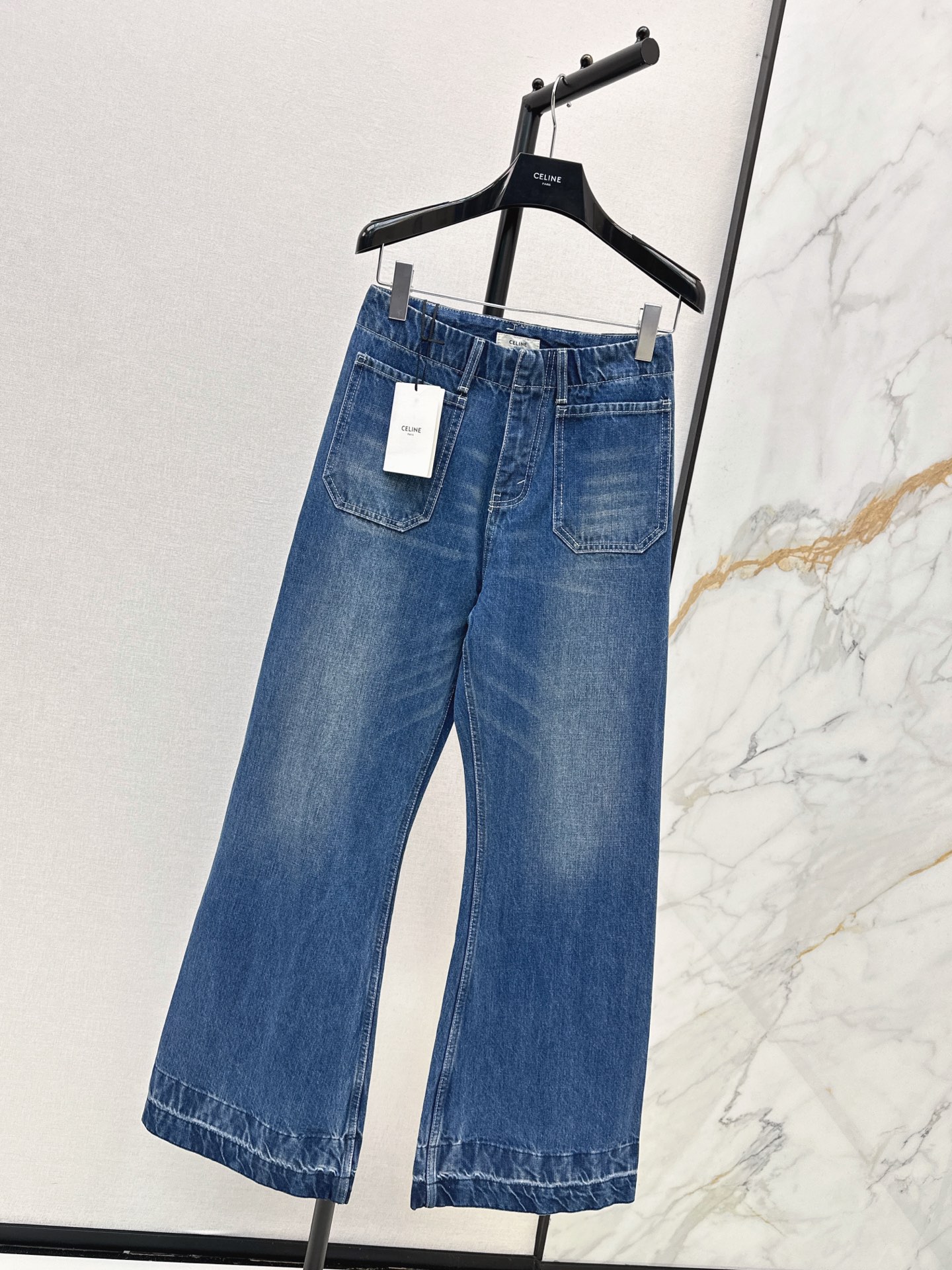 Celi 26fw flared jeans