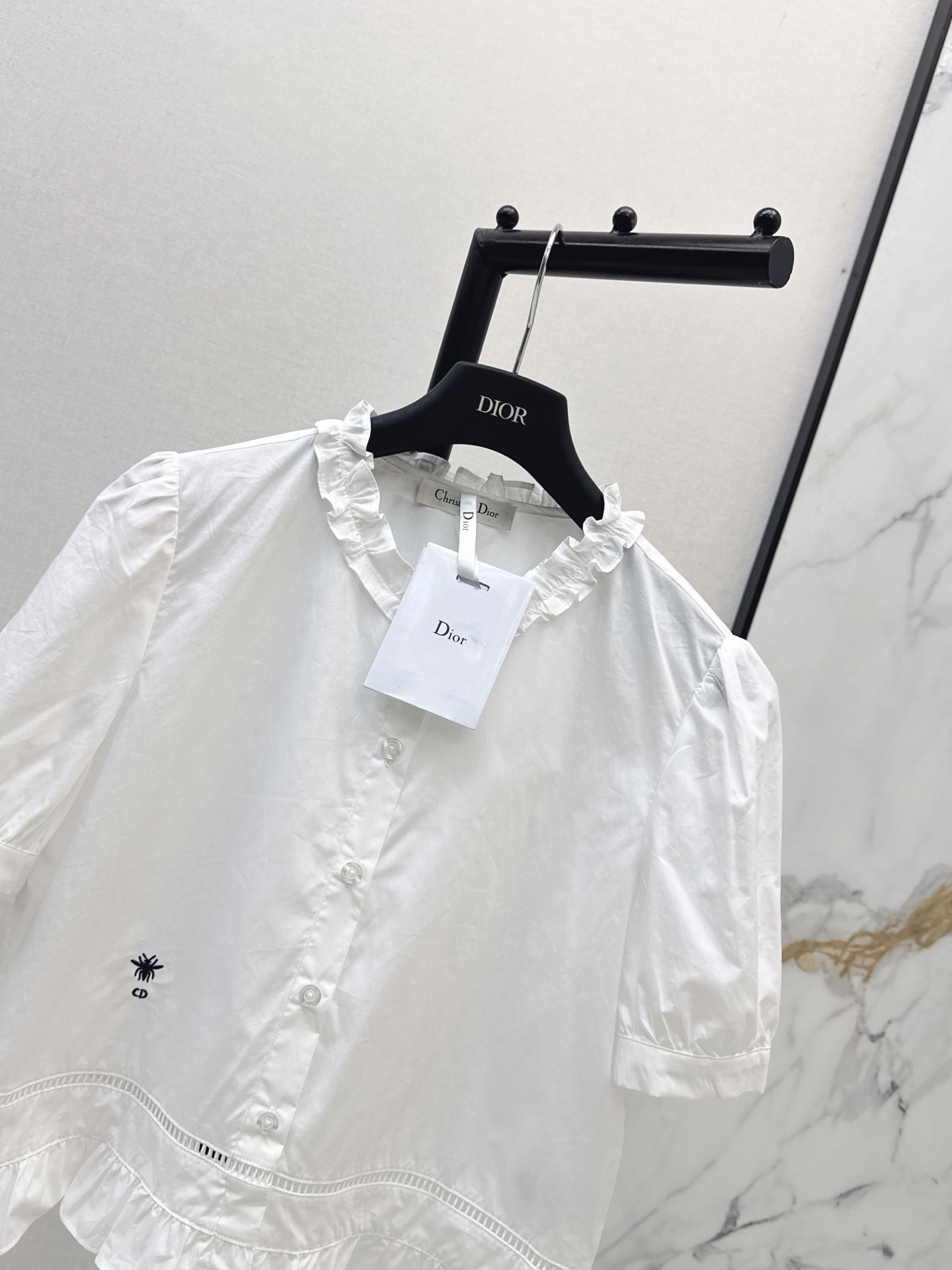 CD 26ss ruffle trim shirt