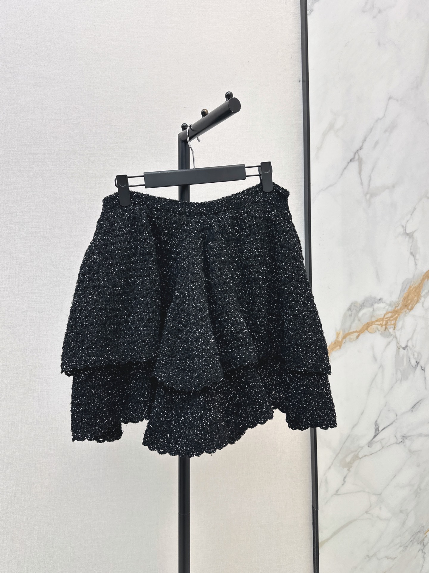 CD 26fw pleated tweed skirt