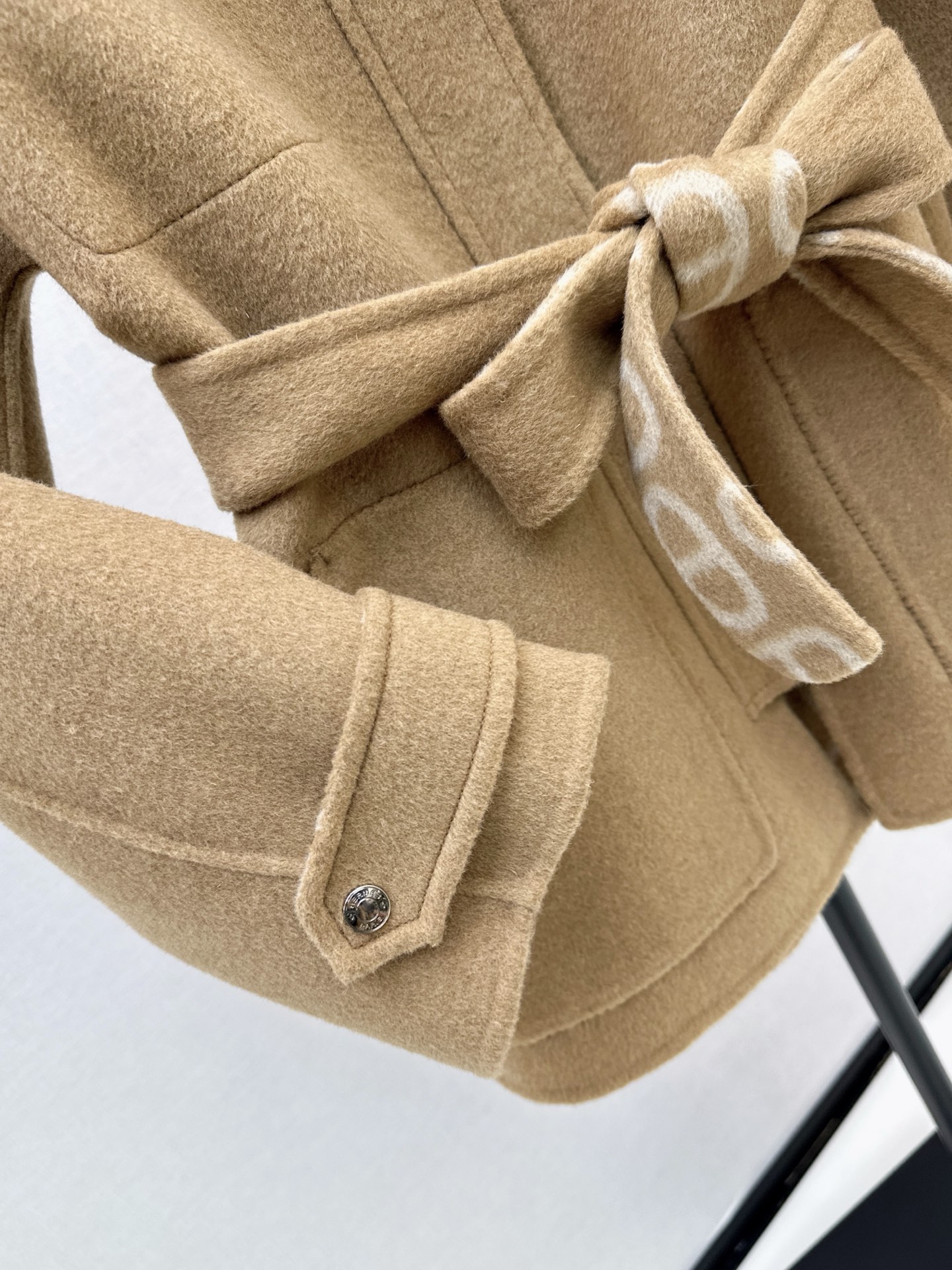 Her 26fw belted overcoats