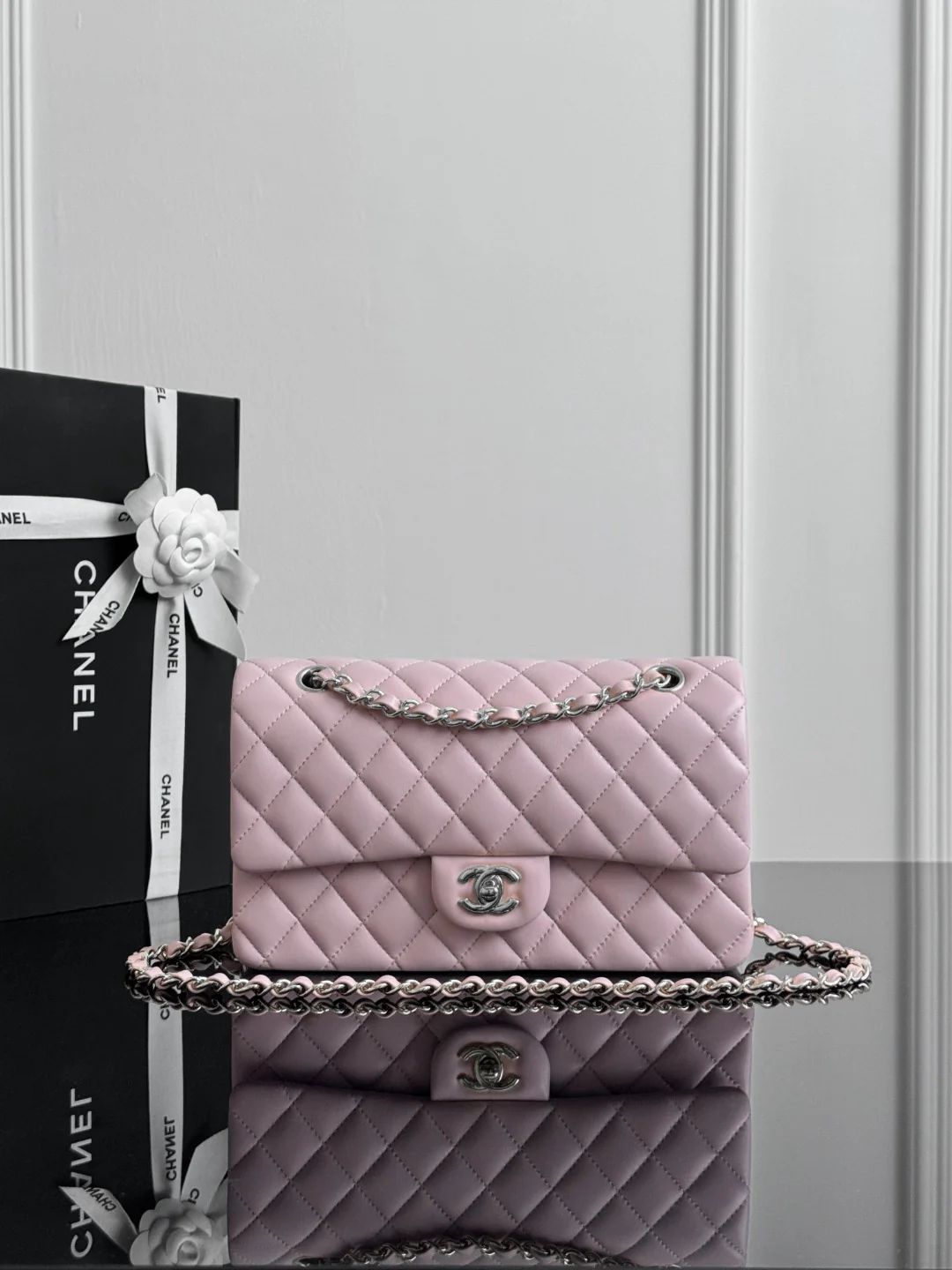 Chan cf25 chain shoulder bag