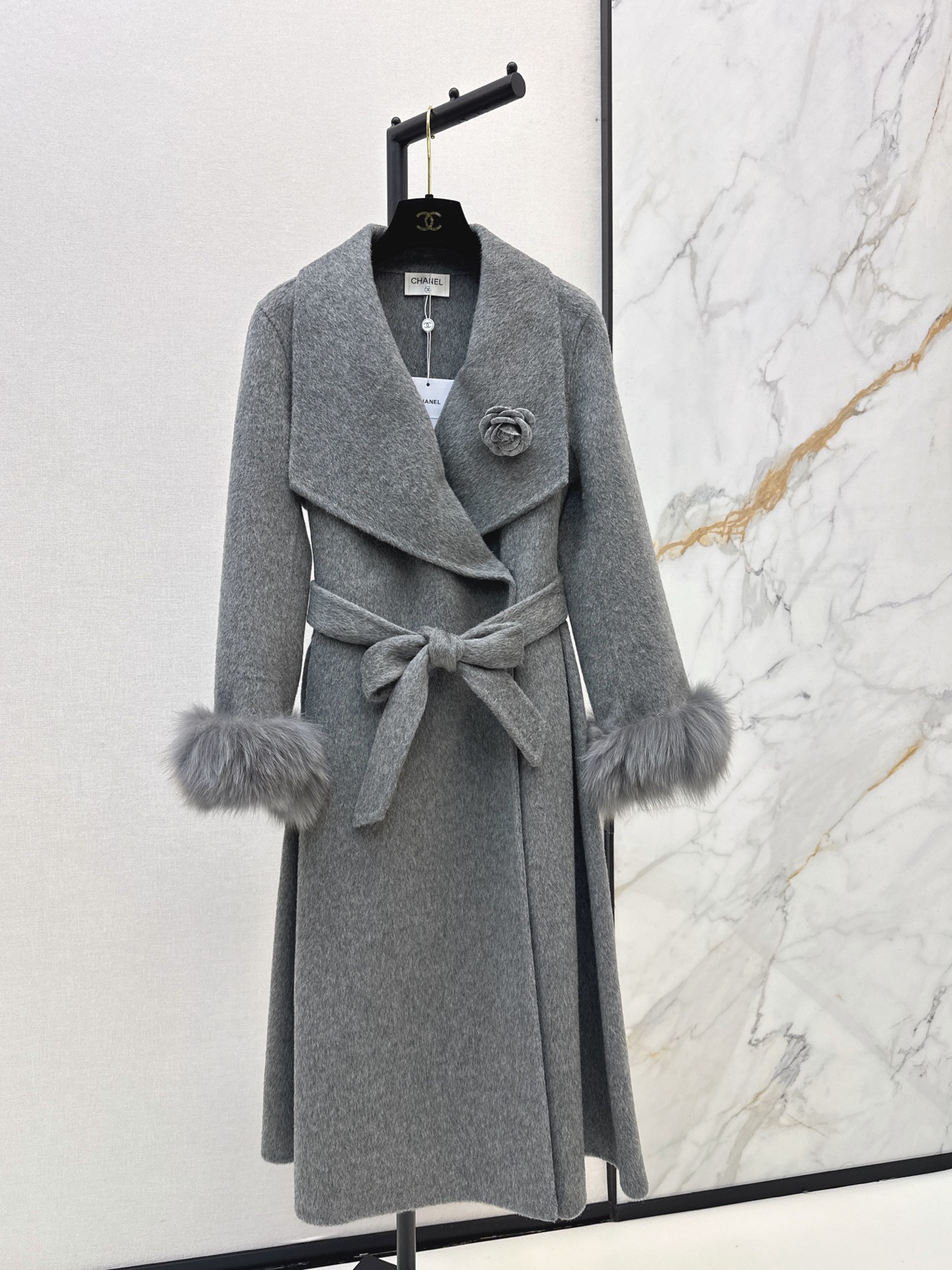 Chan 26fw belted long coat with fur-effect cuffs