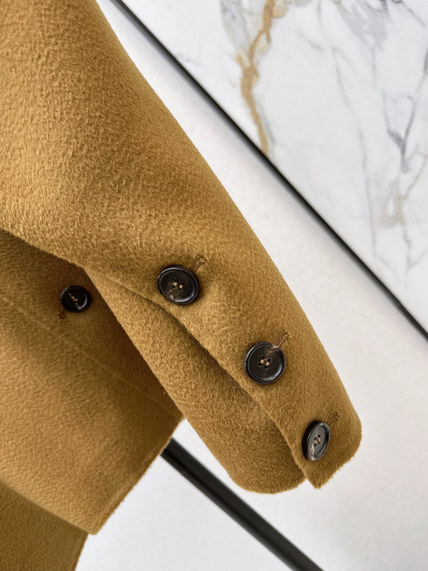 Max 26fw cape jacket