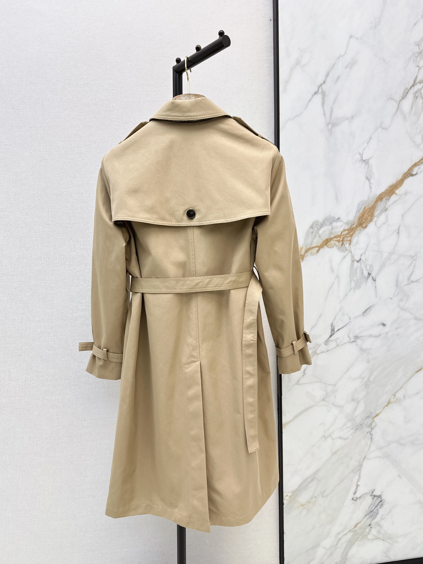 Brun 26fw trench coats