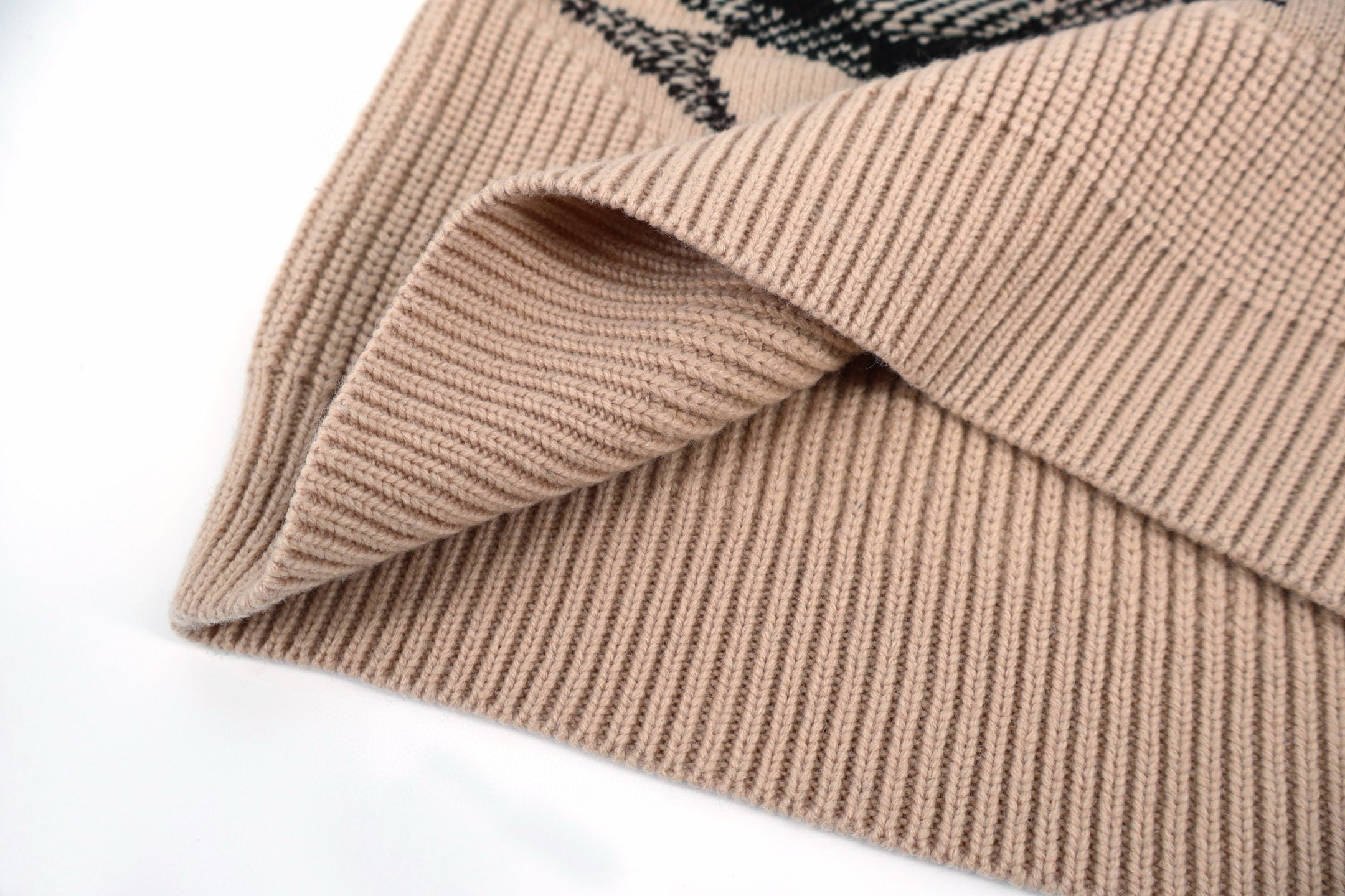 Loui 26fw jacquard sweater