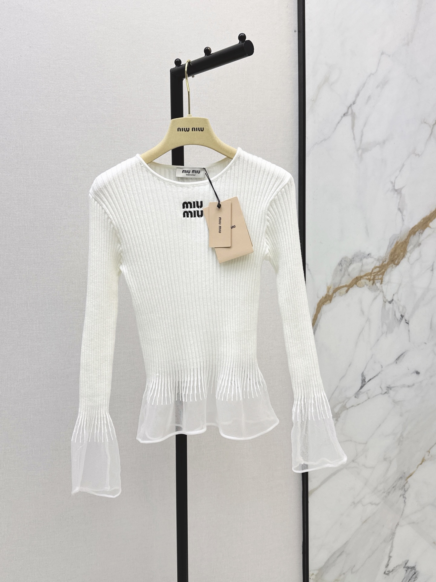 Miu 26fw contract mest knitwear