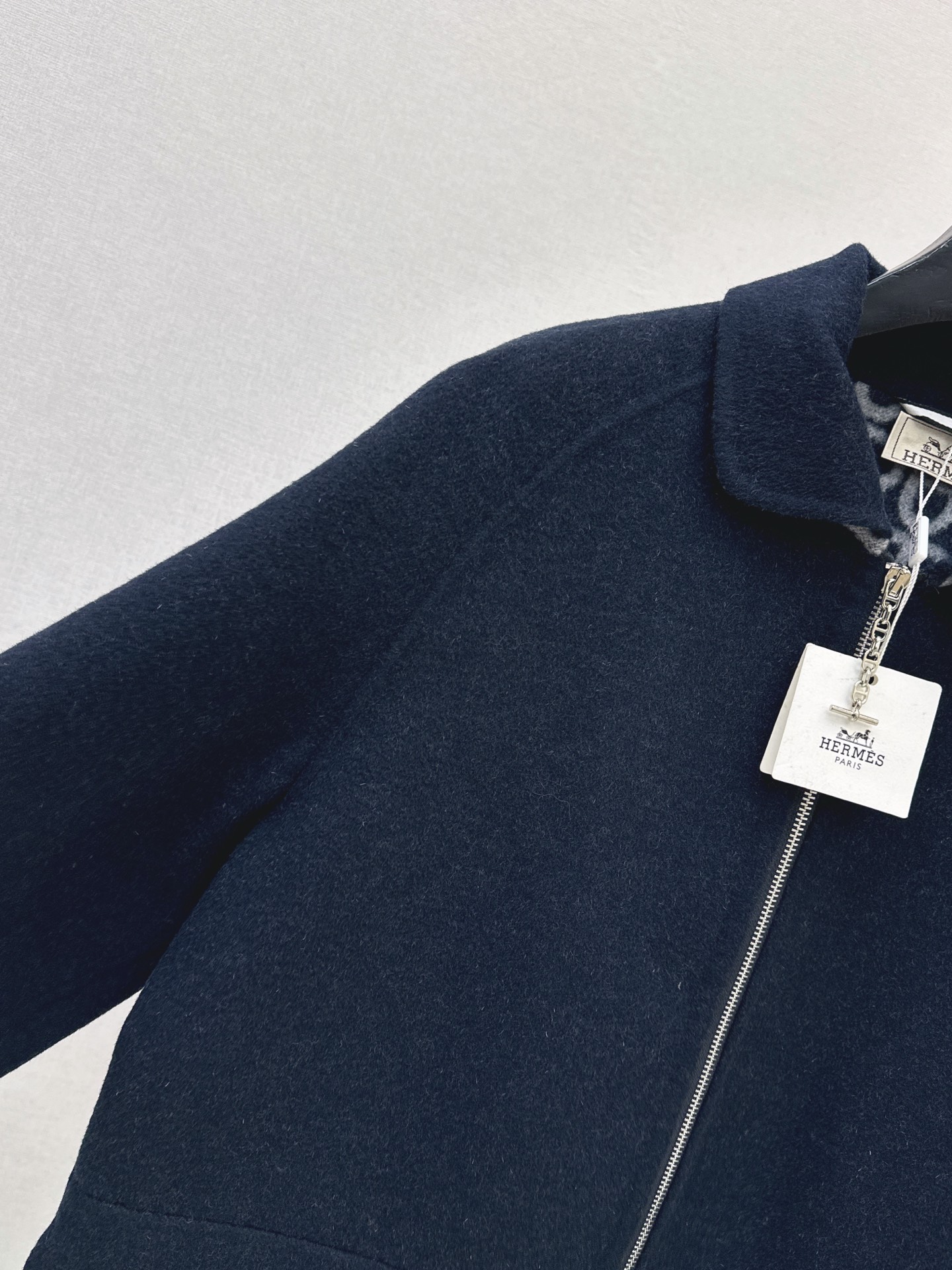 Her 26fw cashmere zip-up overcoats