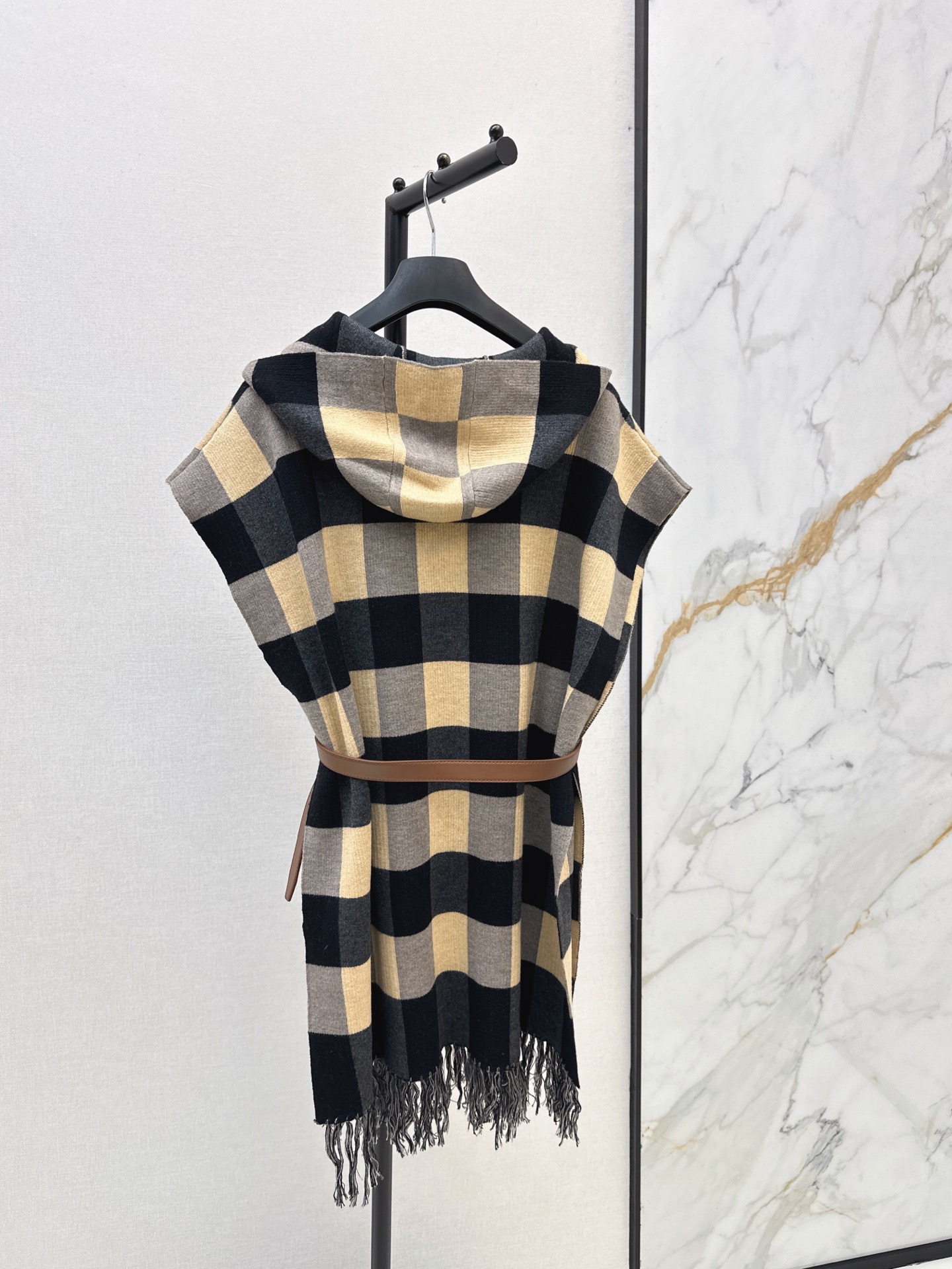 CD 26fw hooded belted cape