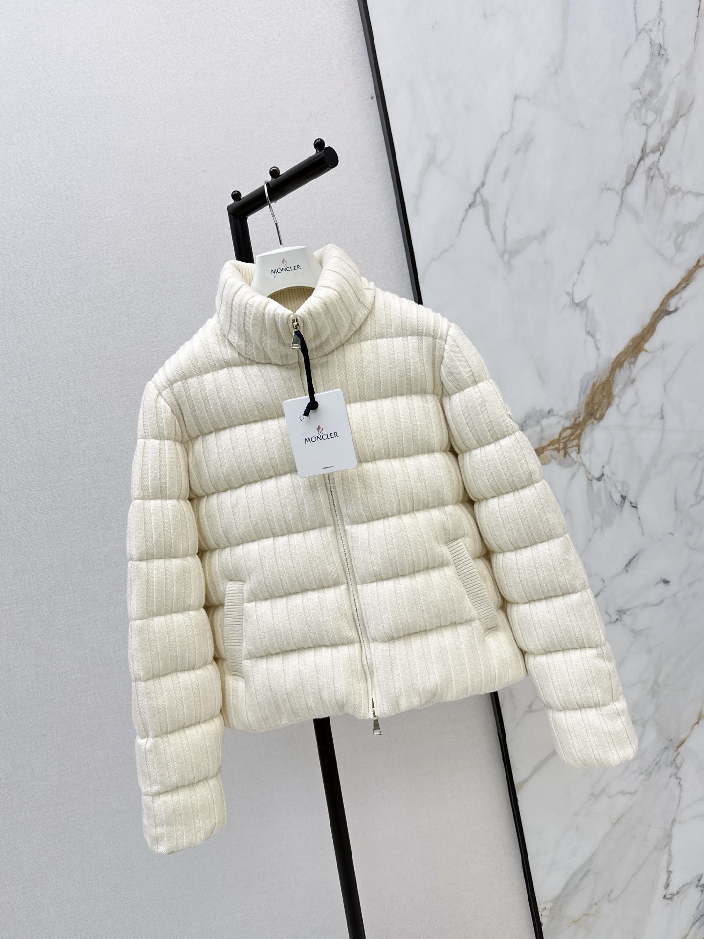 Monc 26fw knit down jacket