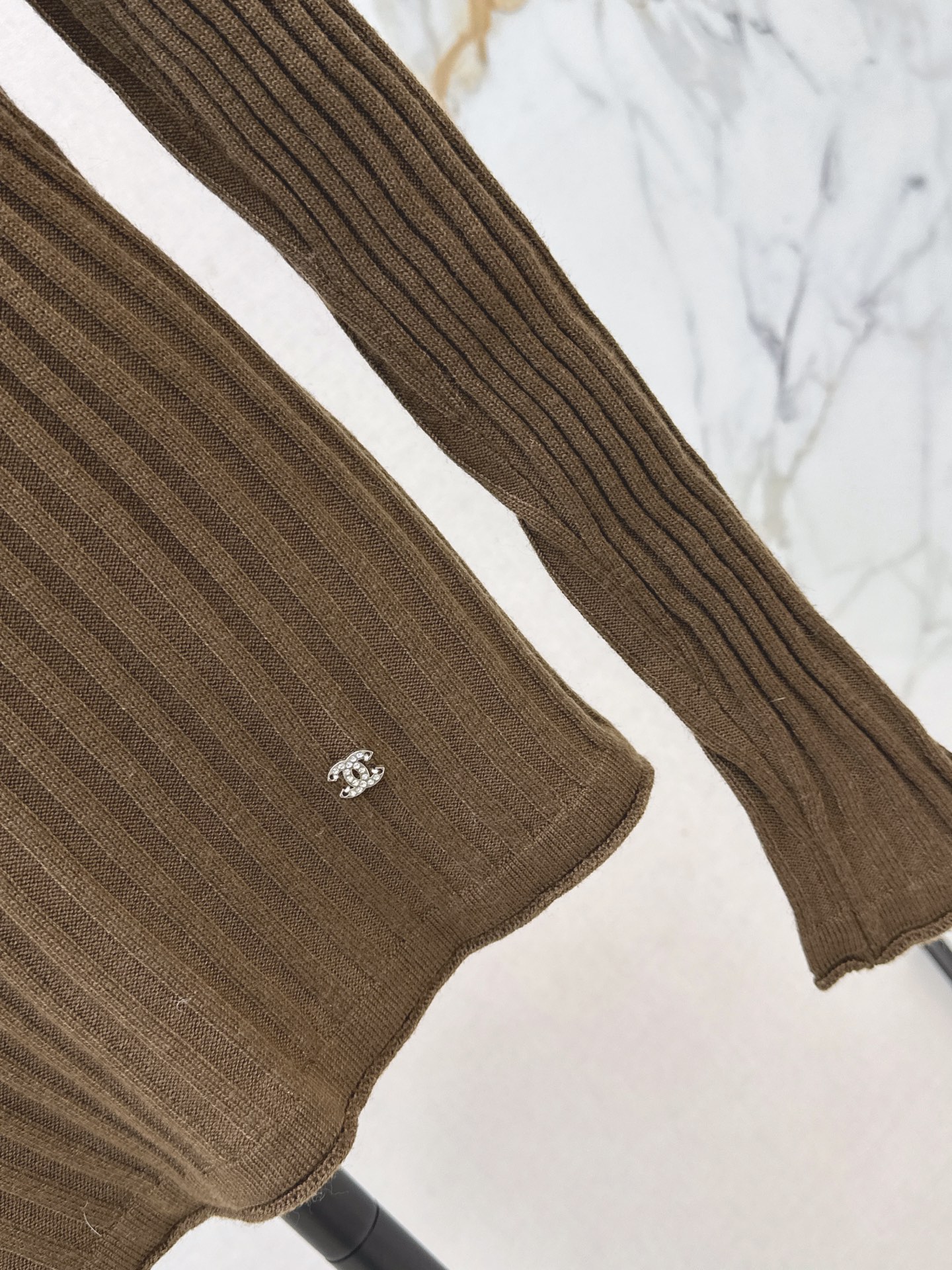 Chan 26fw slim-fit stand collar knitwear