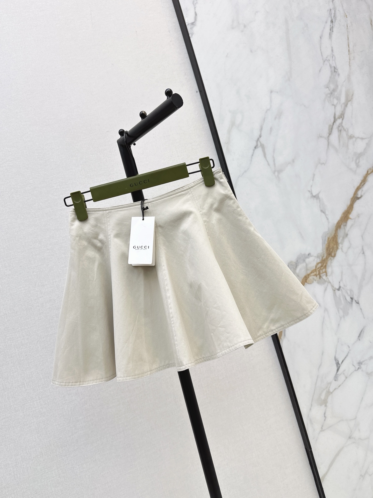 Guc 26fw pleated mini skirt