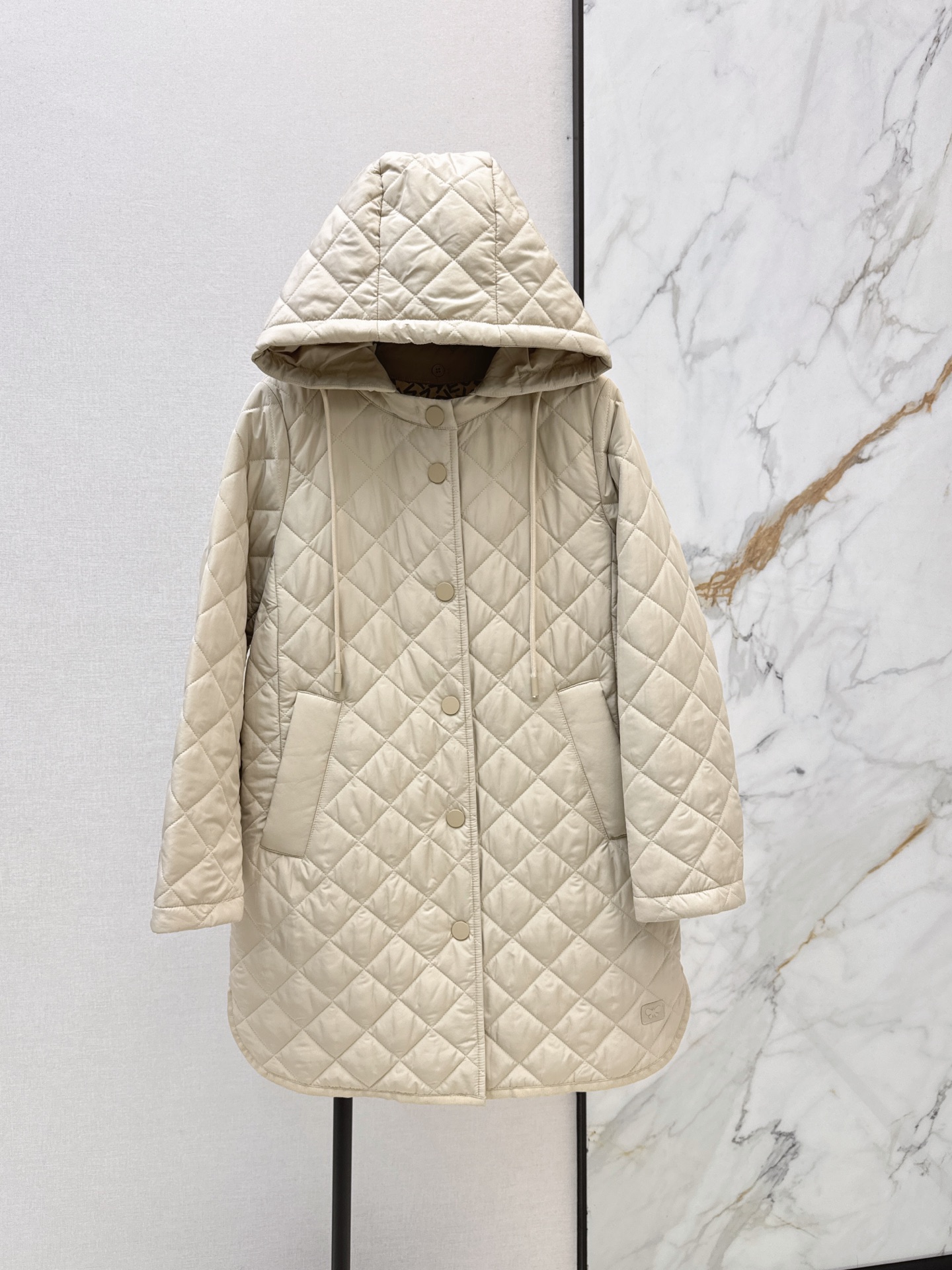 Max 26fw hooded padded jacket